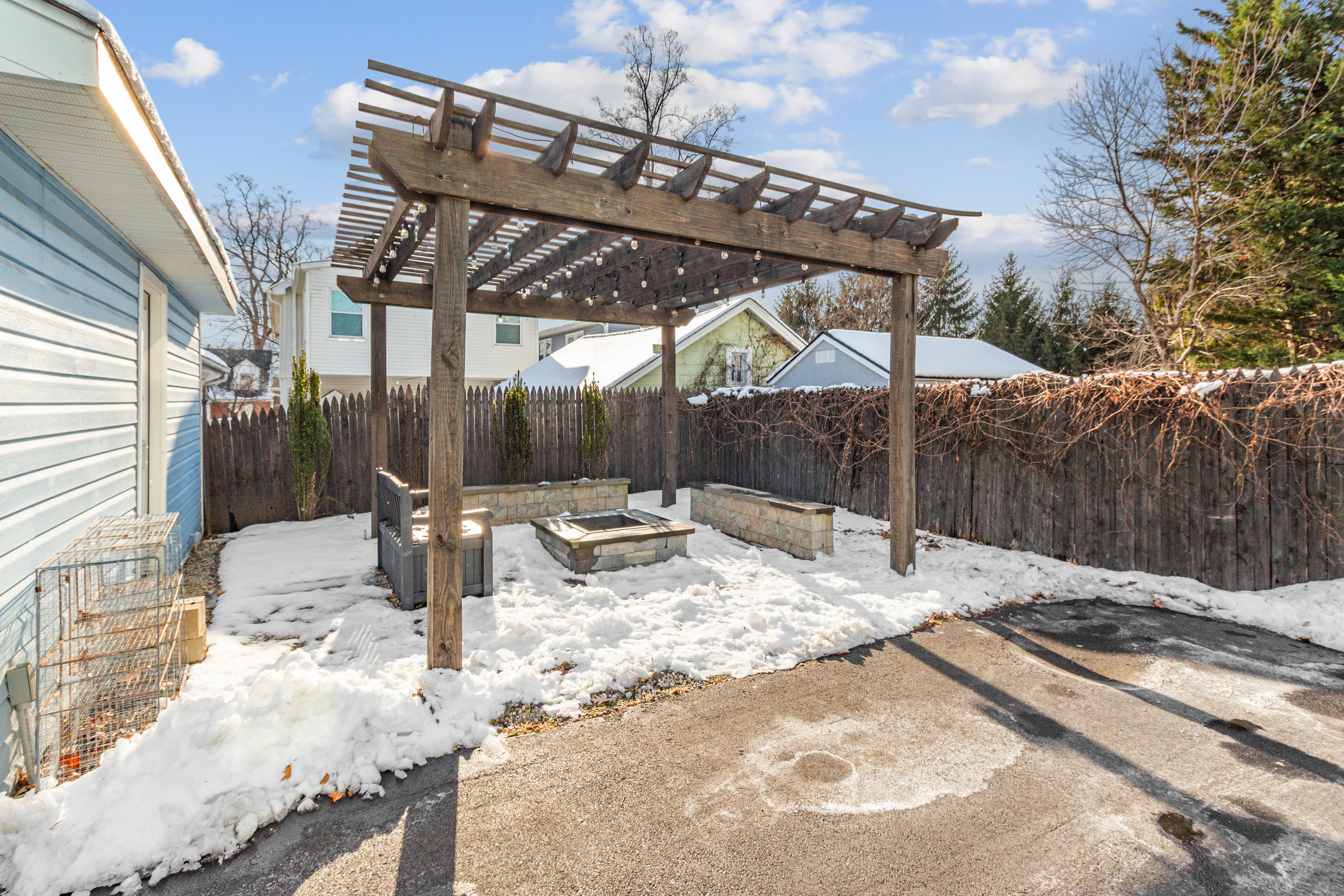 43 Howe Avenue, Unit 1 