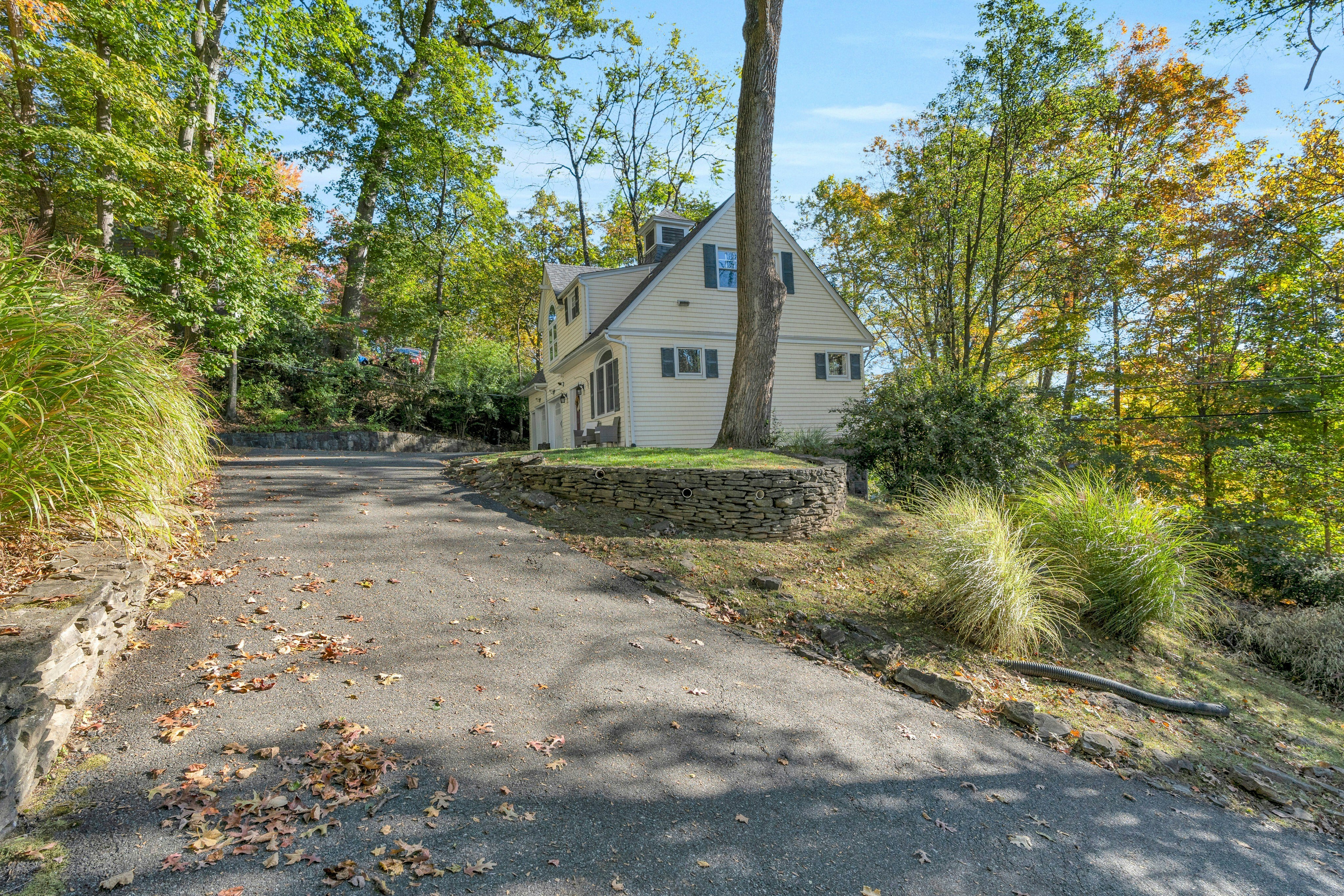 1 Conklin Avenue 