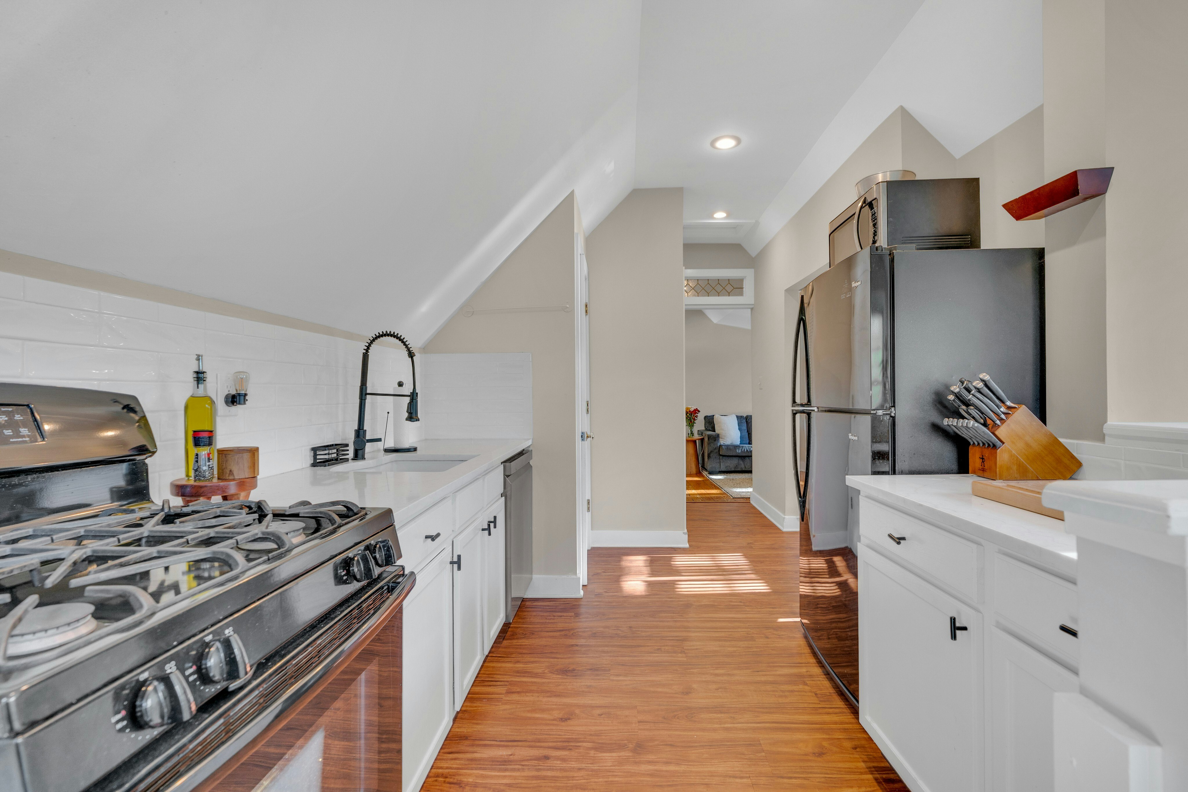 1 Conklin Avenue 