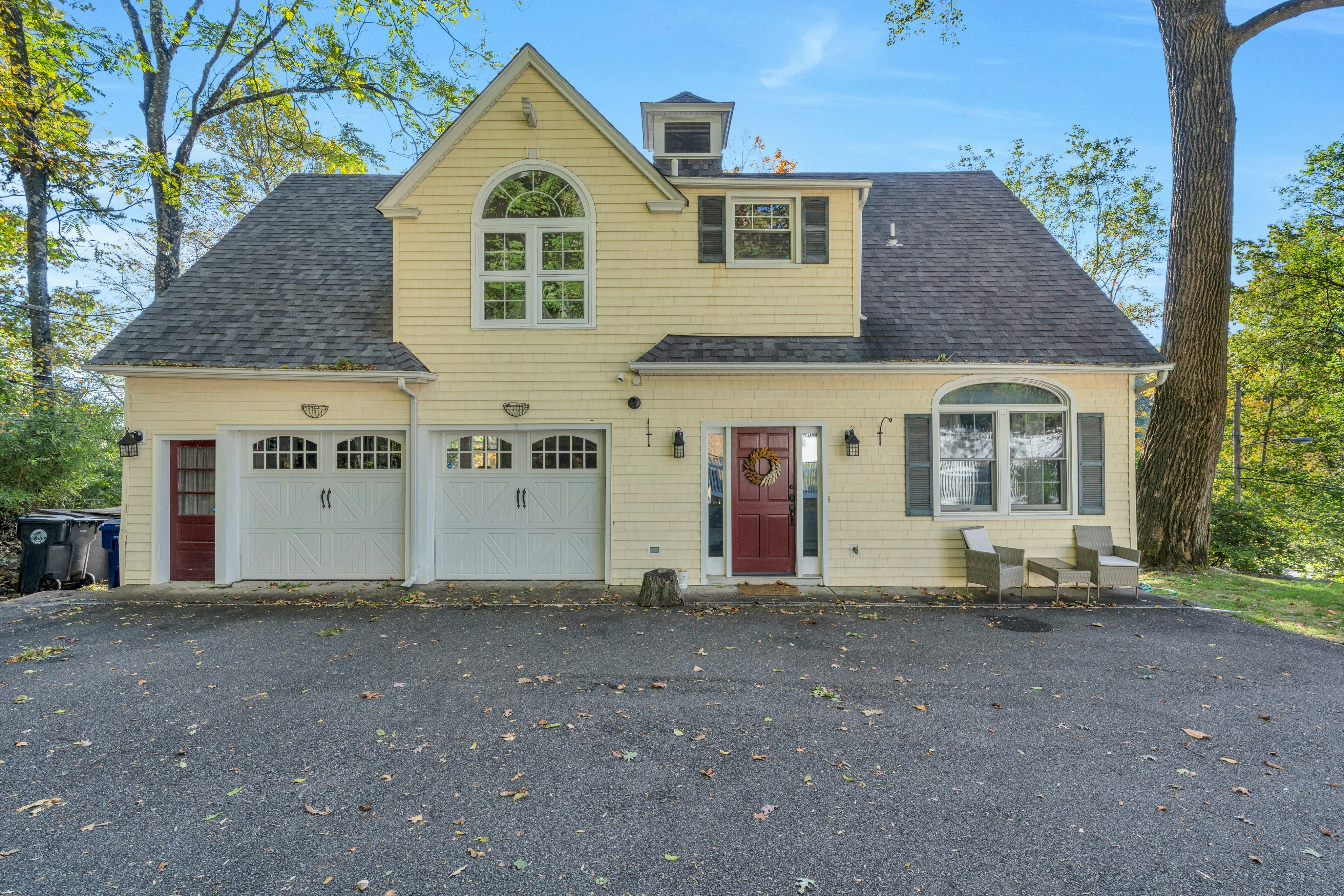 1 Conklin Avenue 