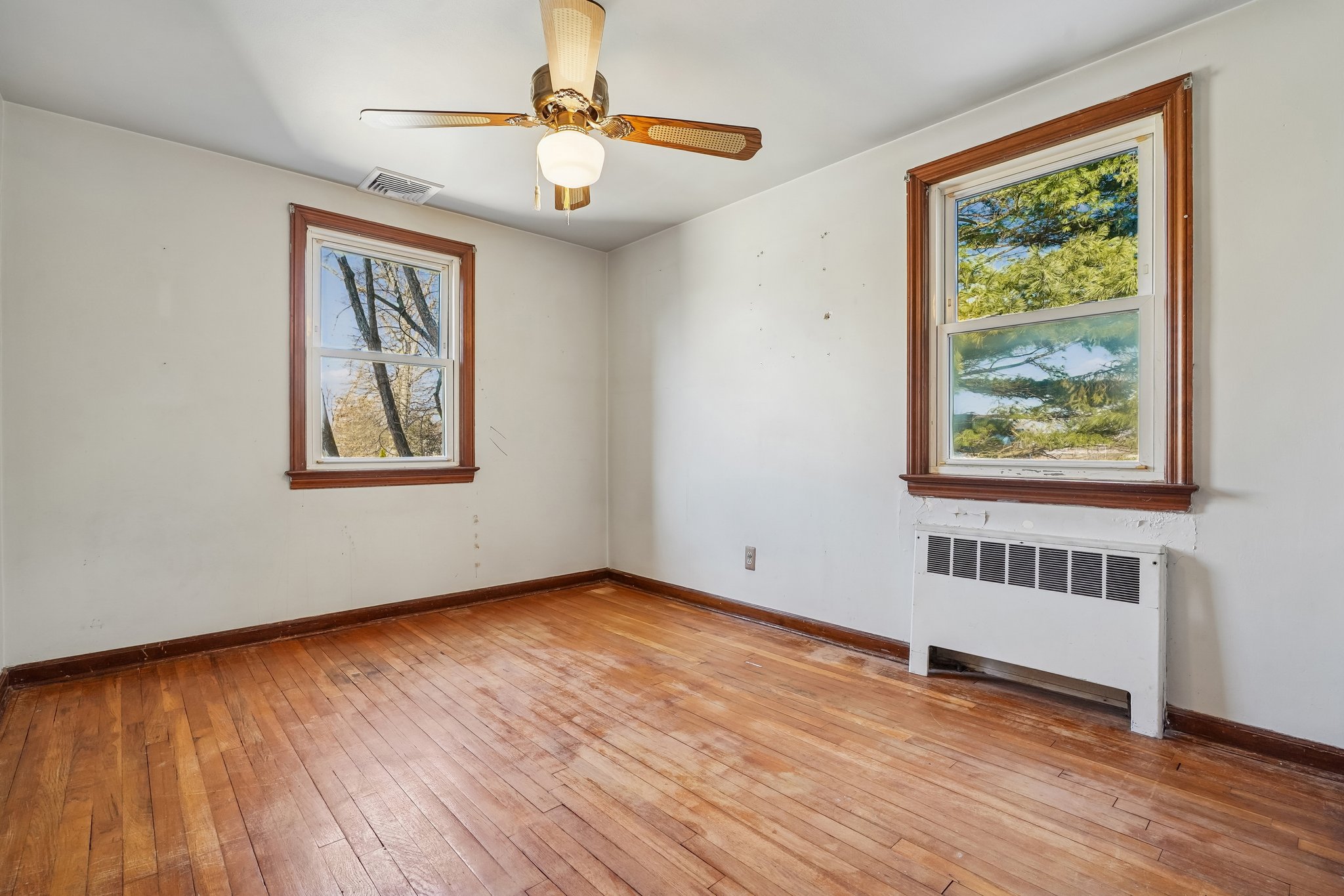 404 Burroughs Terrace 