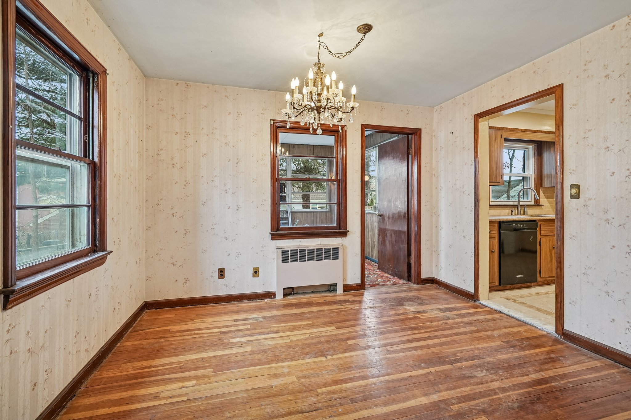 404 Burroughs Terrace 