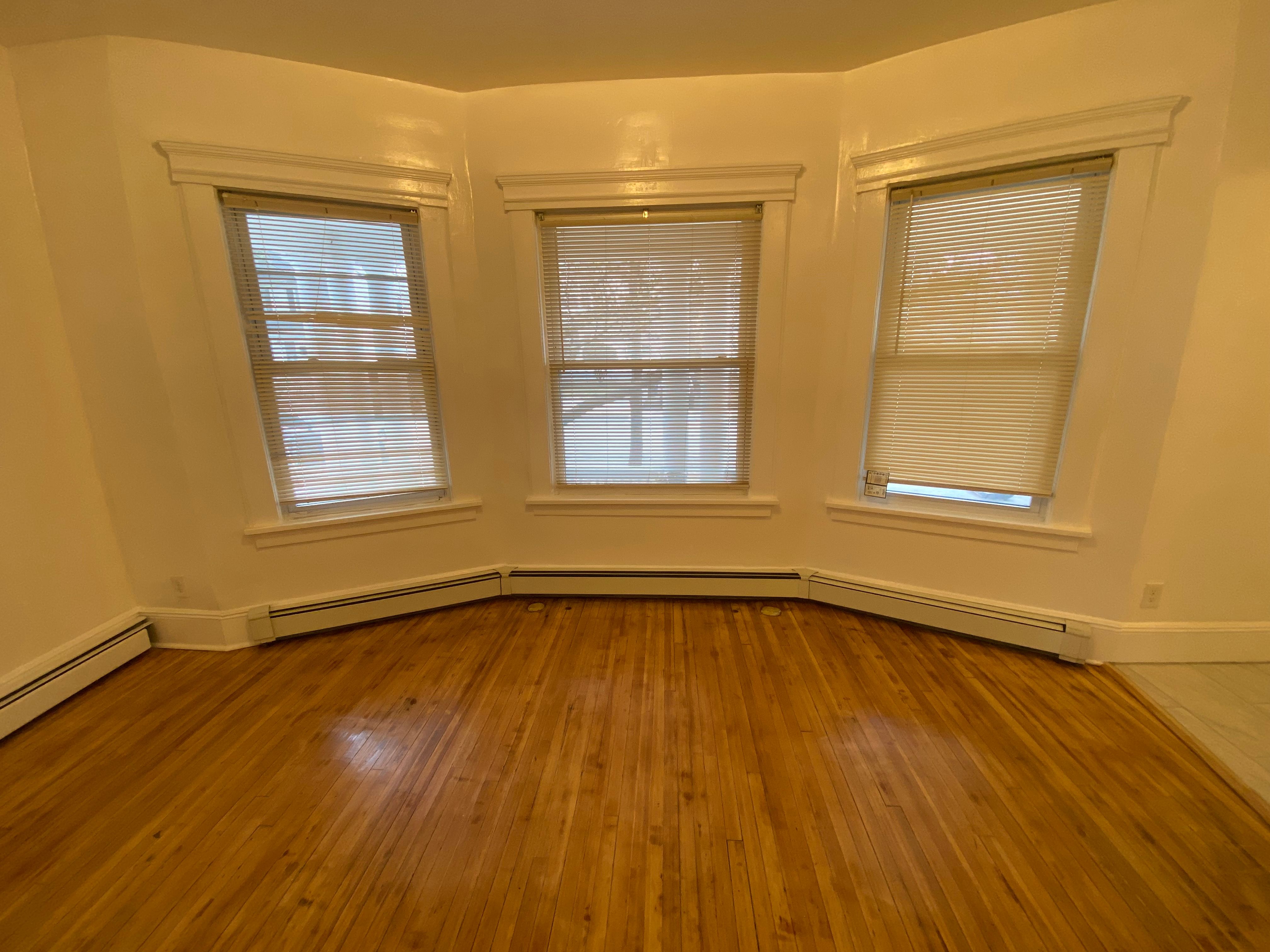 29 High Street Unit 1R