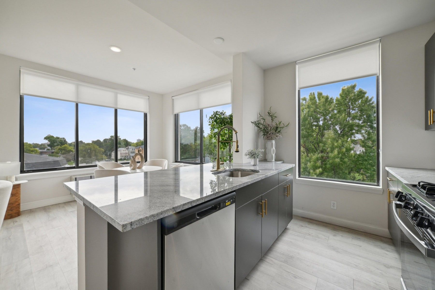 45 S Grove St Unit# 232
