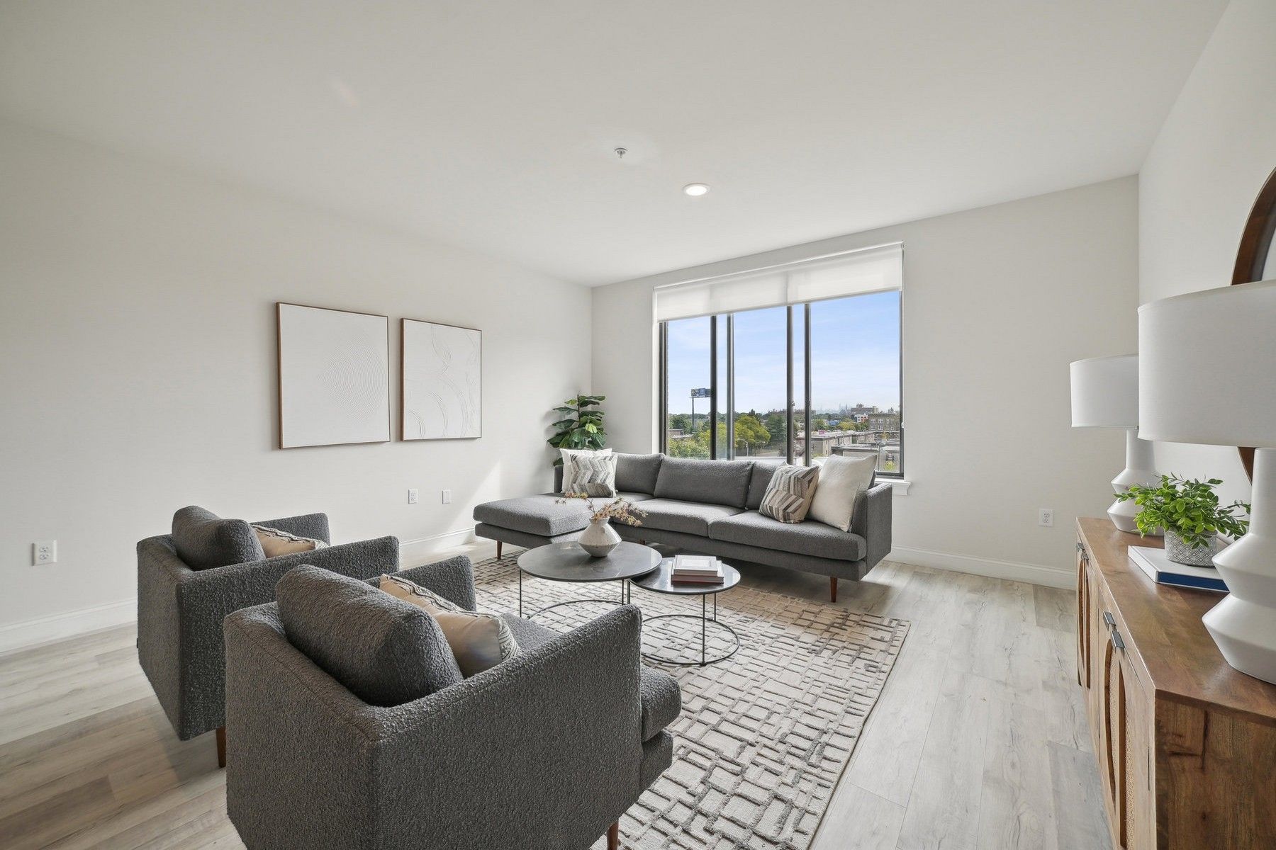 45 S Grove St Unit# 305