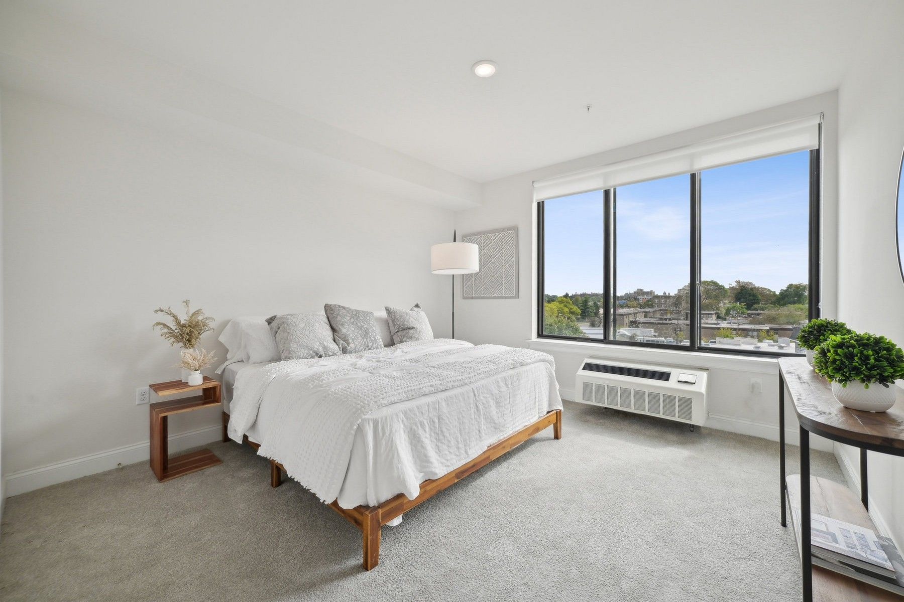 45 S Grove St Unit# 305