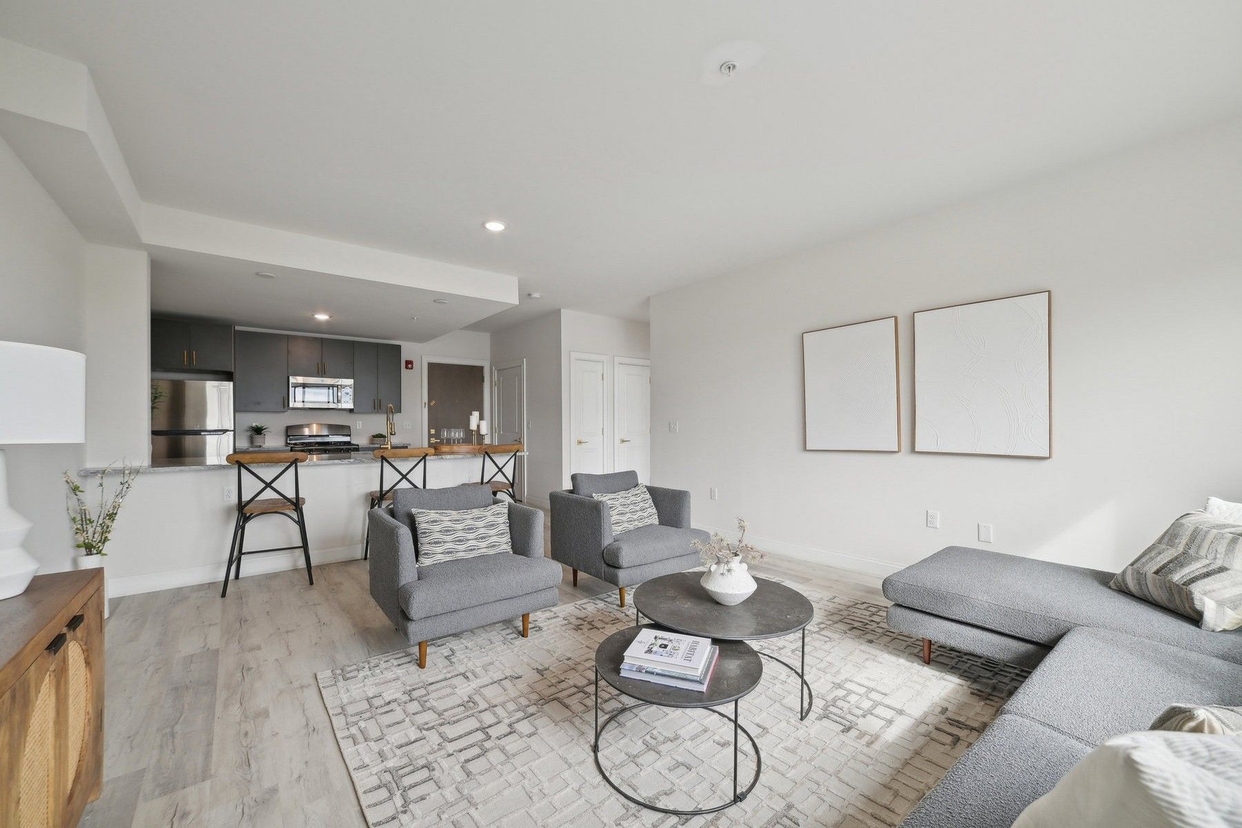 45 S Grove St Unit# 305