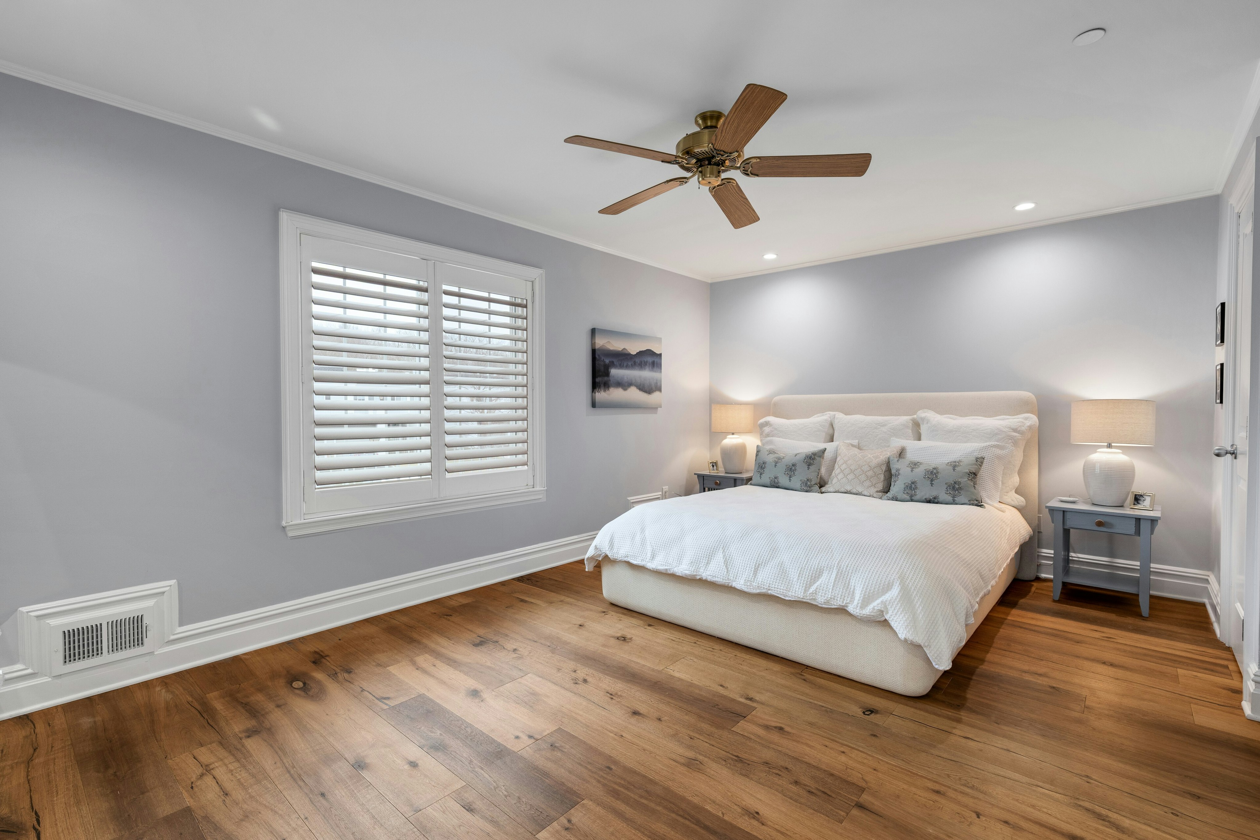 198 Riveredge Drive 