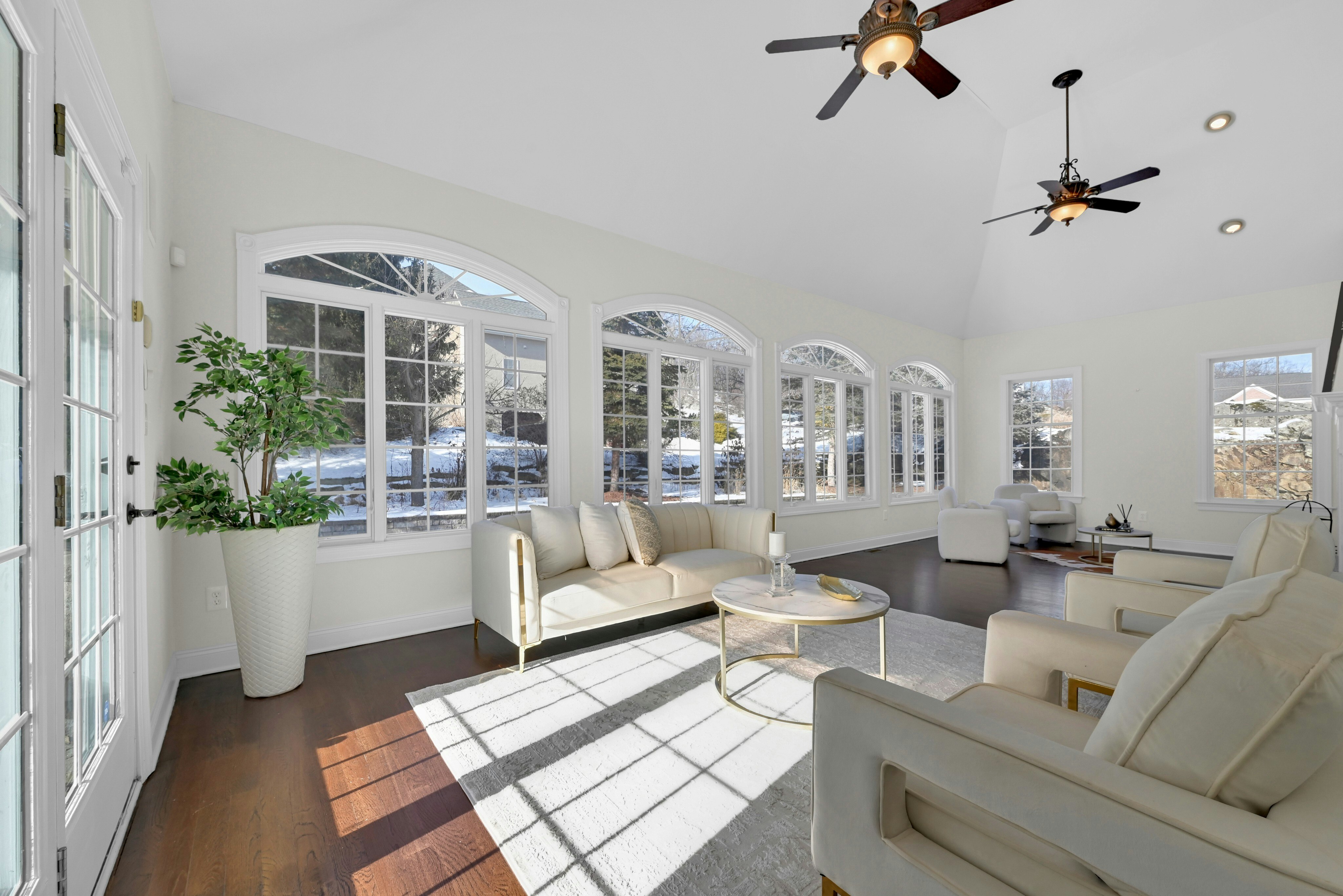 37 Crownview Court 