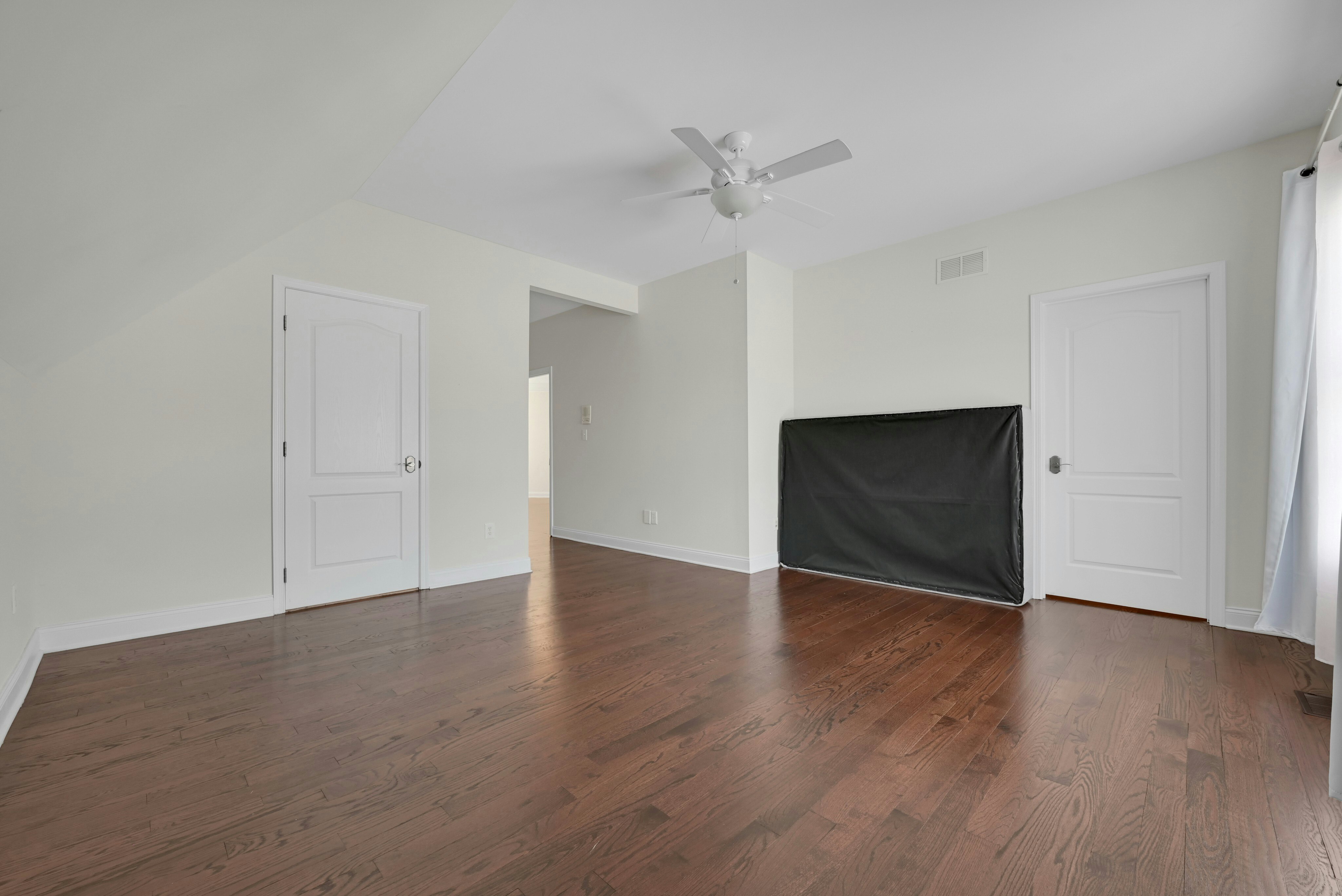 37 Crownview Court 
