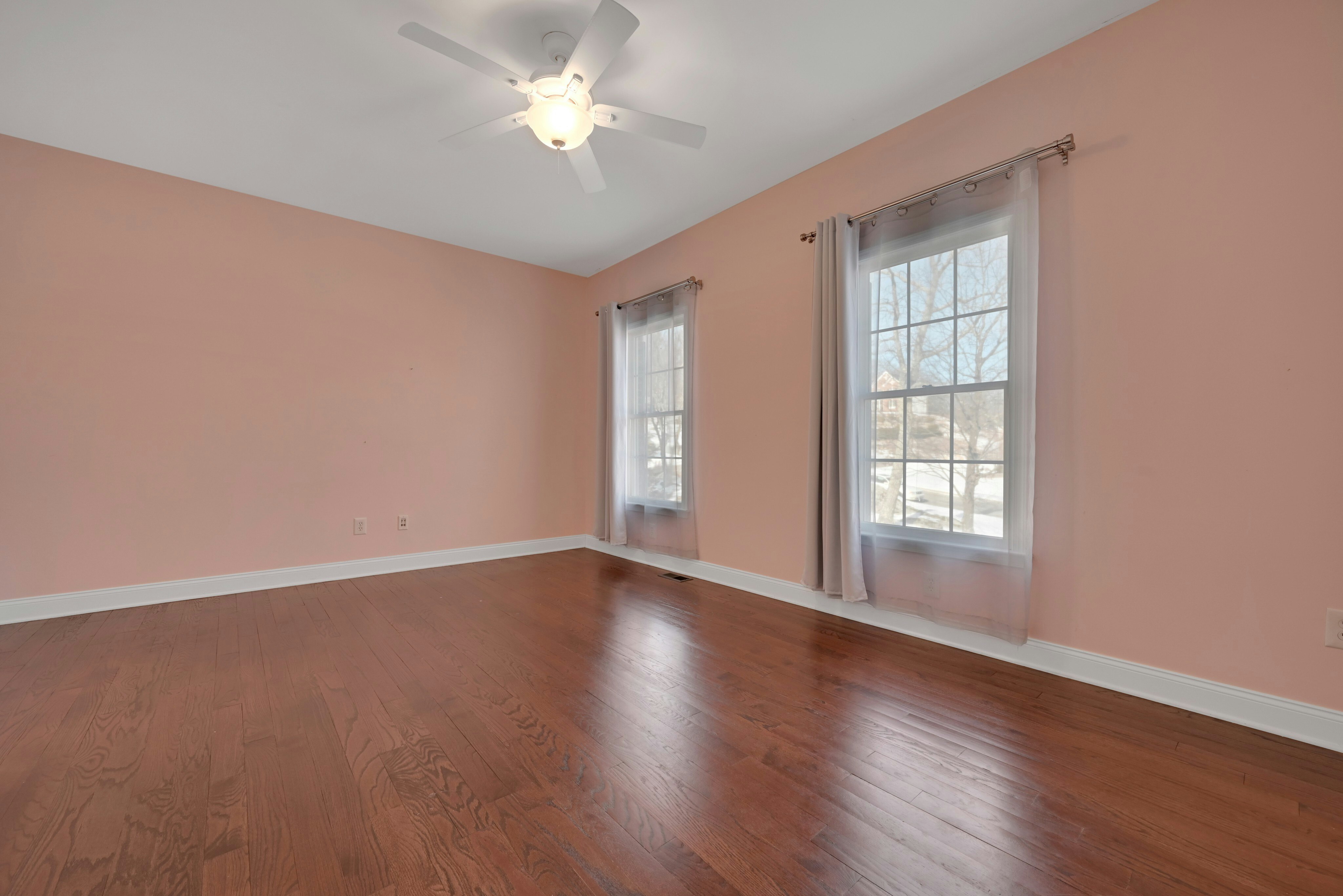 37 Crownview Court 