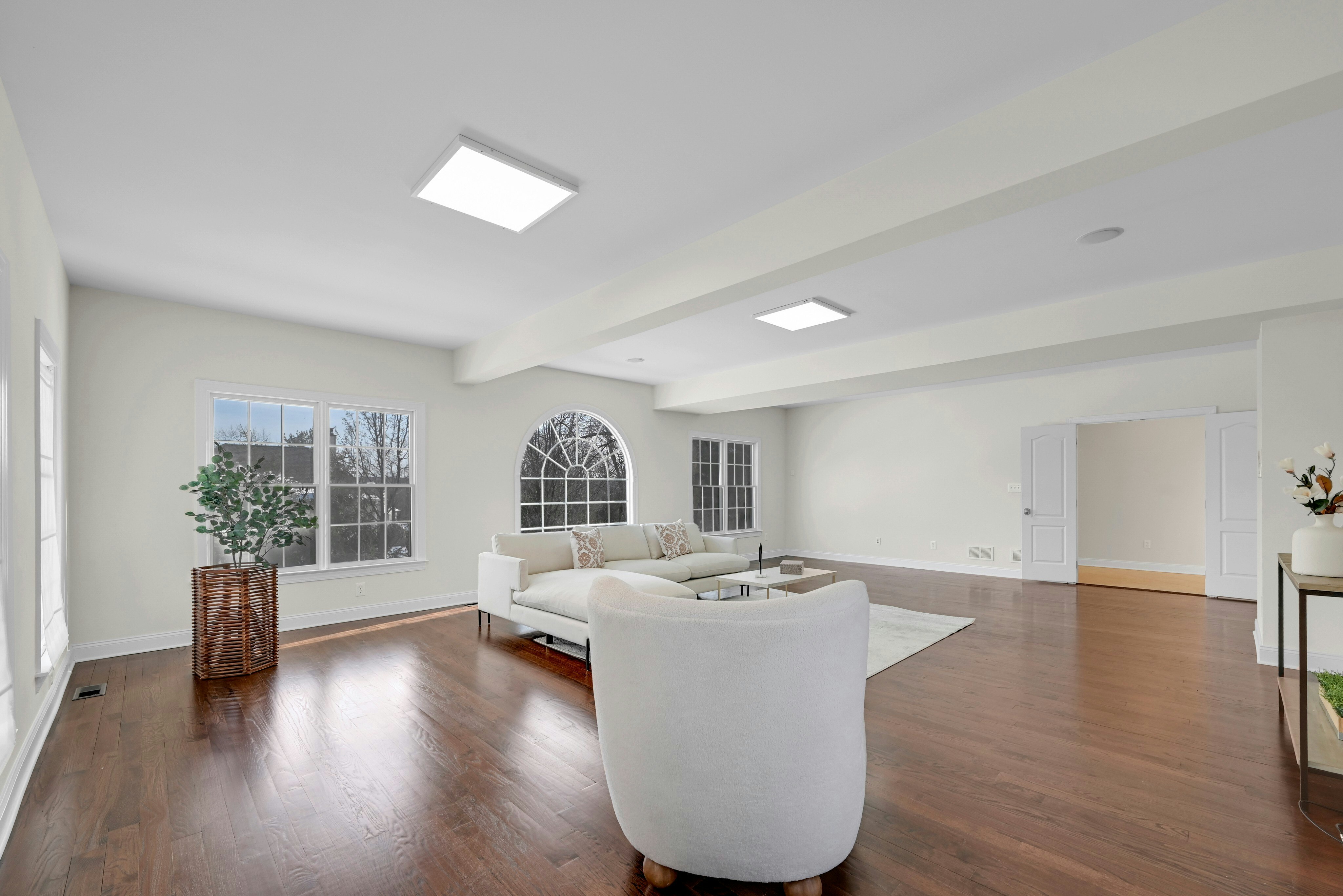 37 Crownview Court 