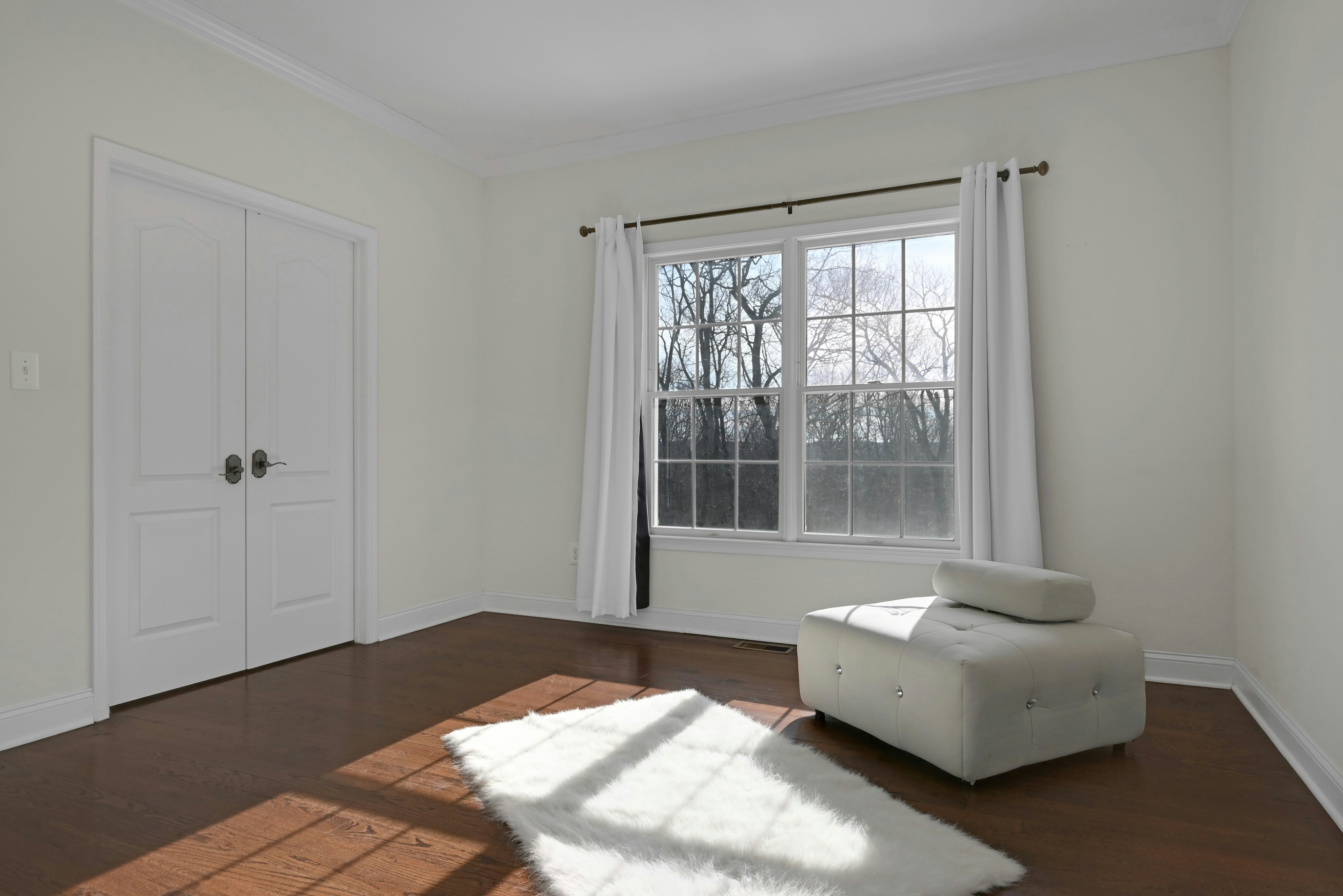 37 Crownview Court 