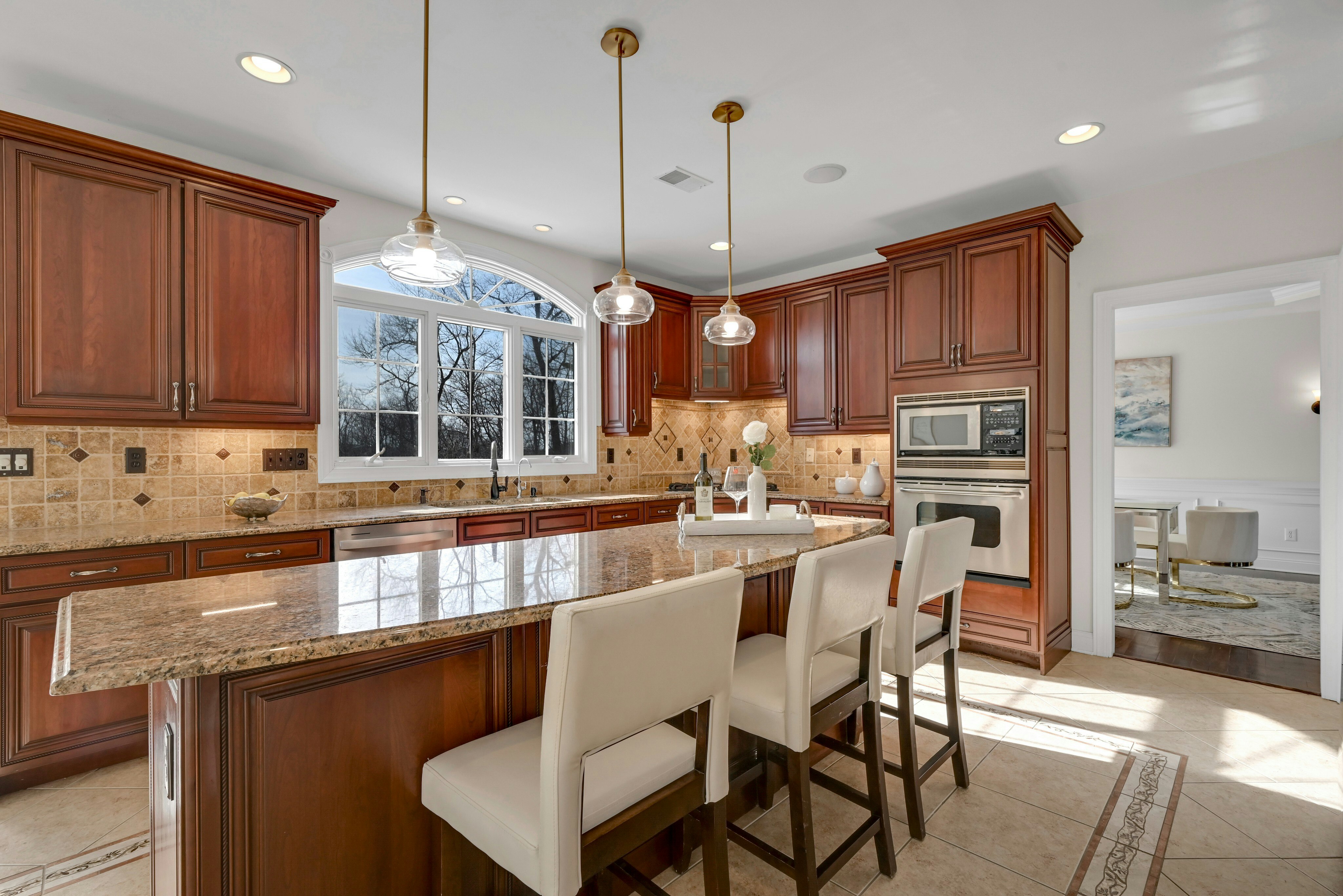 37 Crownview Court 