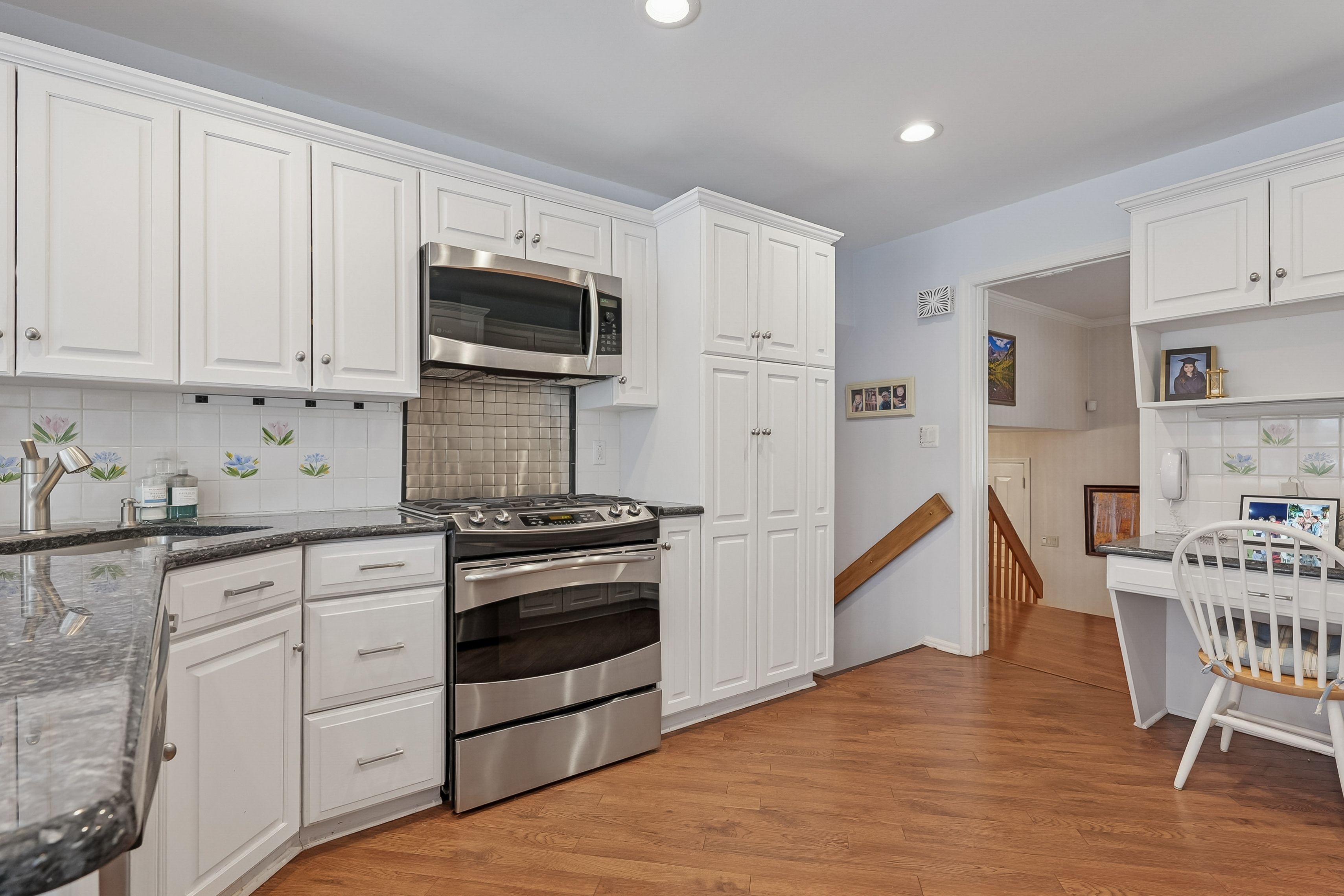 68 East Sherbrooke Parkway 