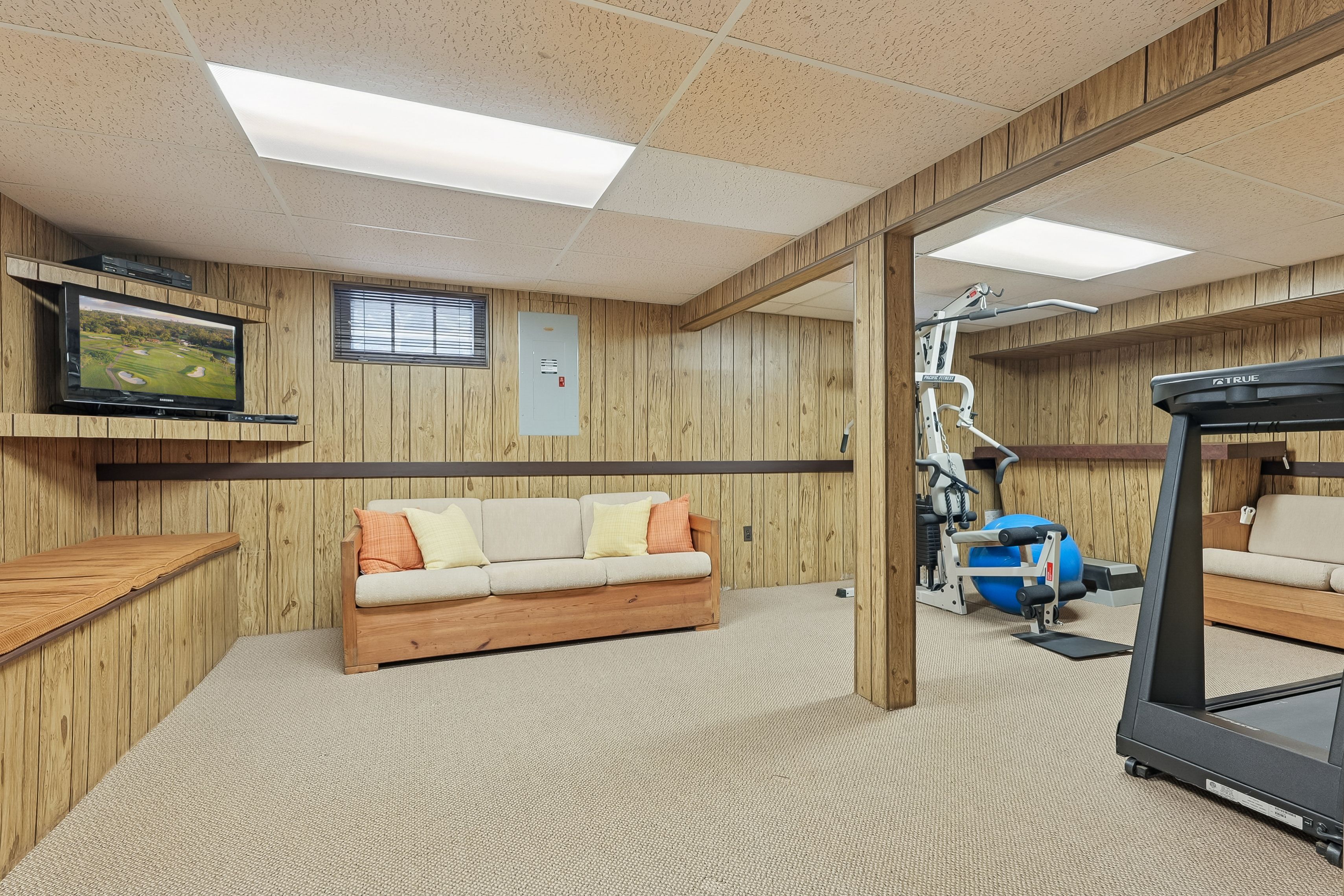 68 East Sherbrooke Parkway 