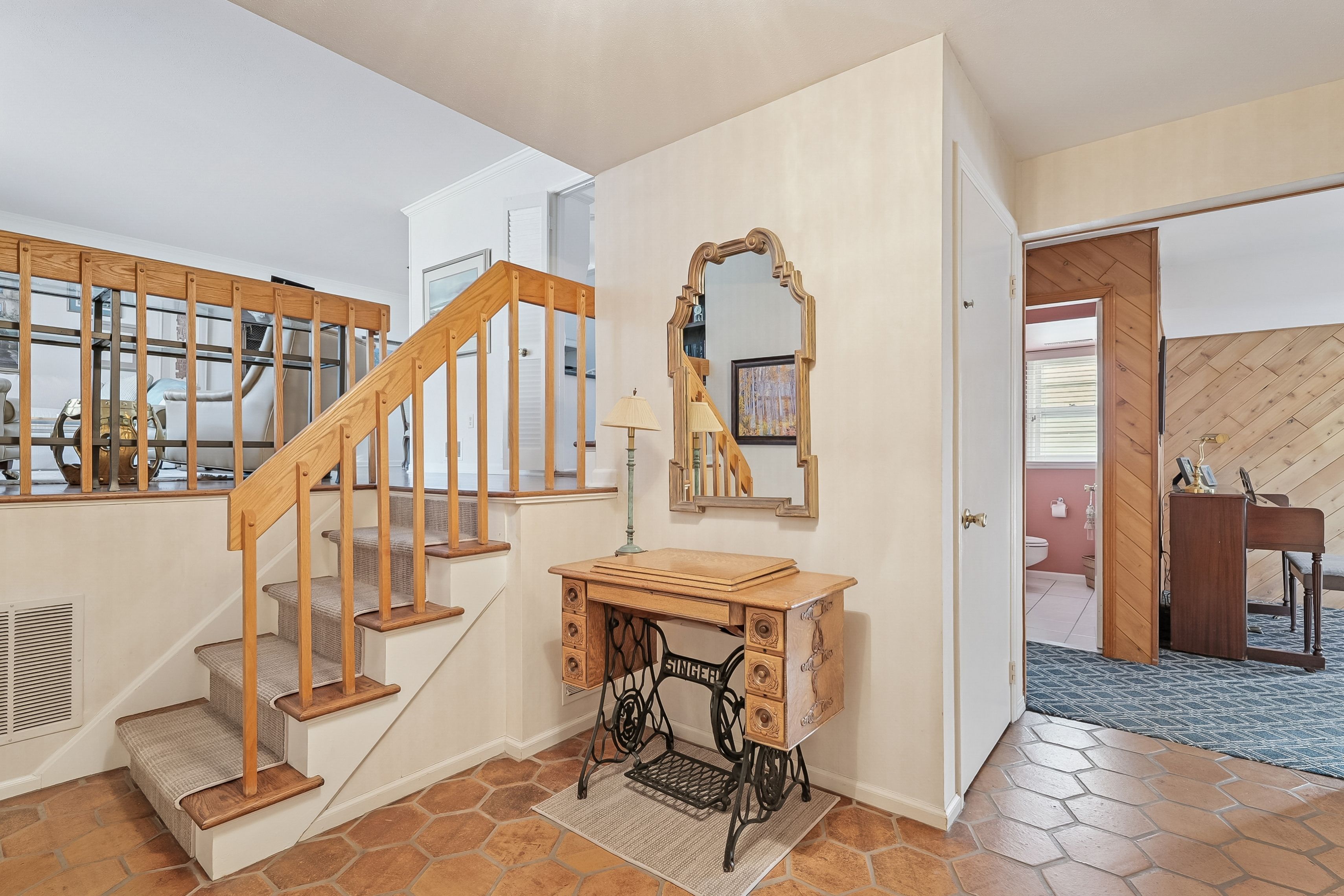 68 East Sherbrooke Parkway 