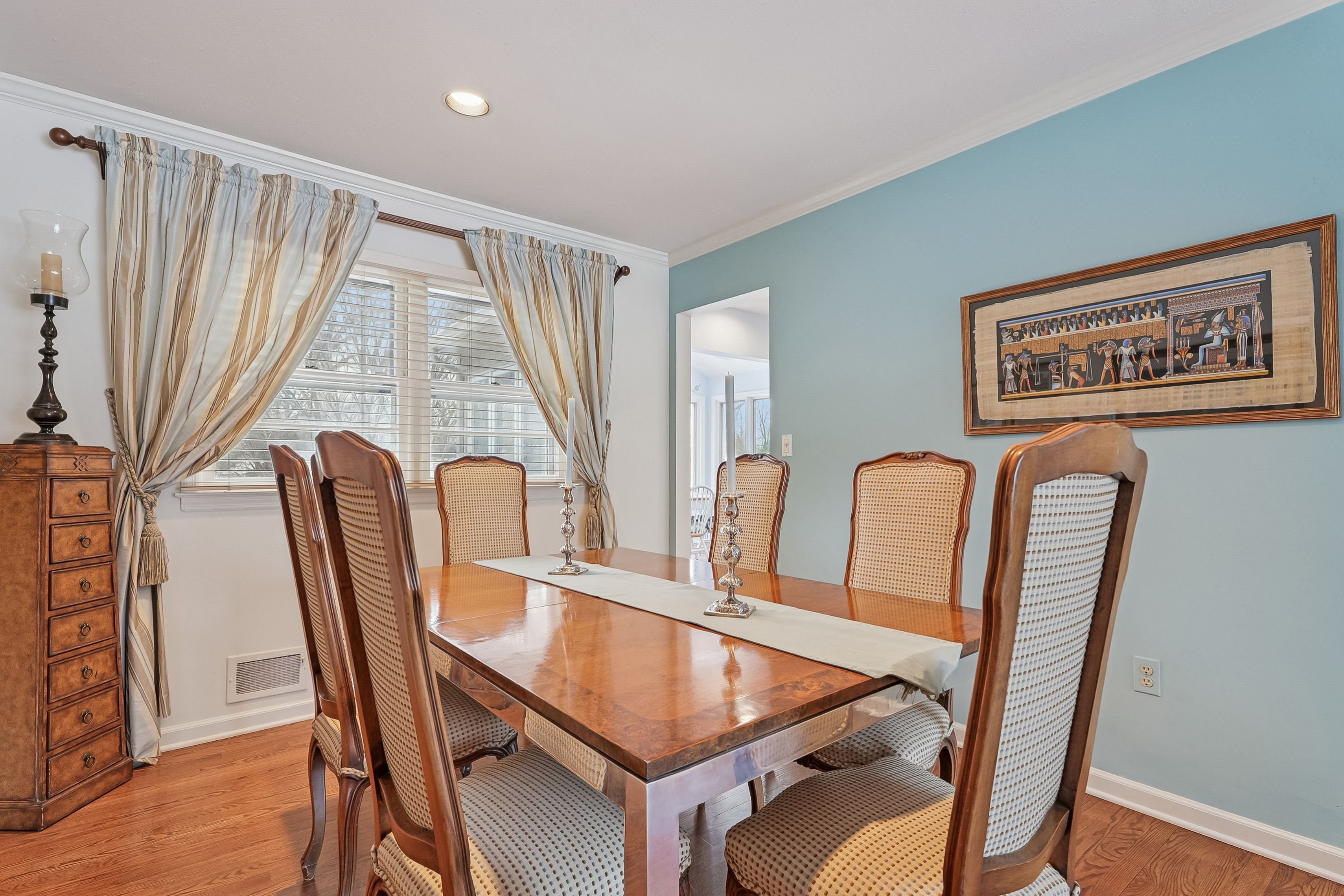 68 East Sherbrooke Parkway 