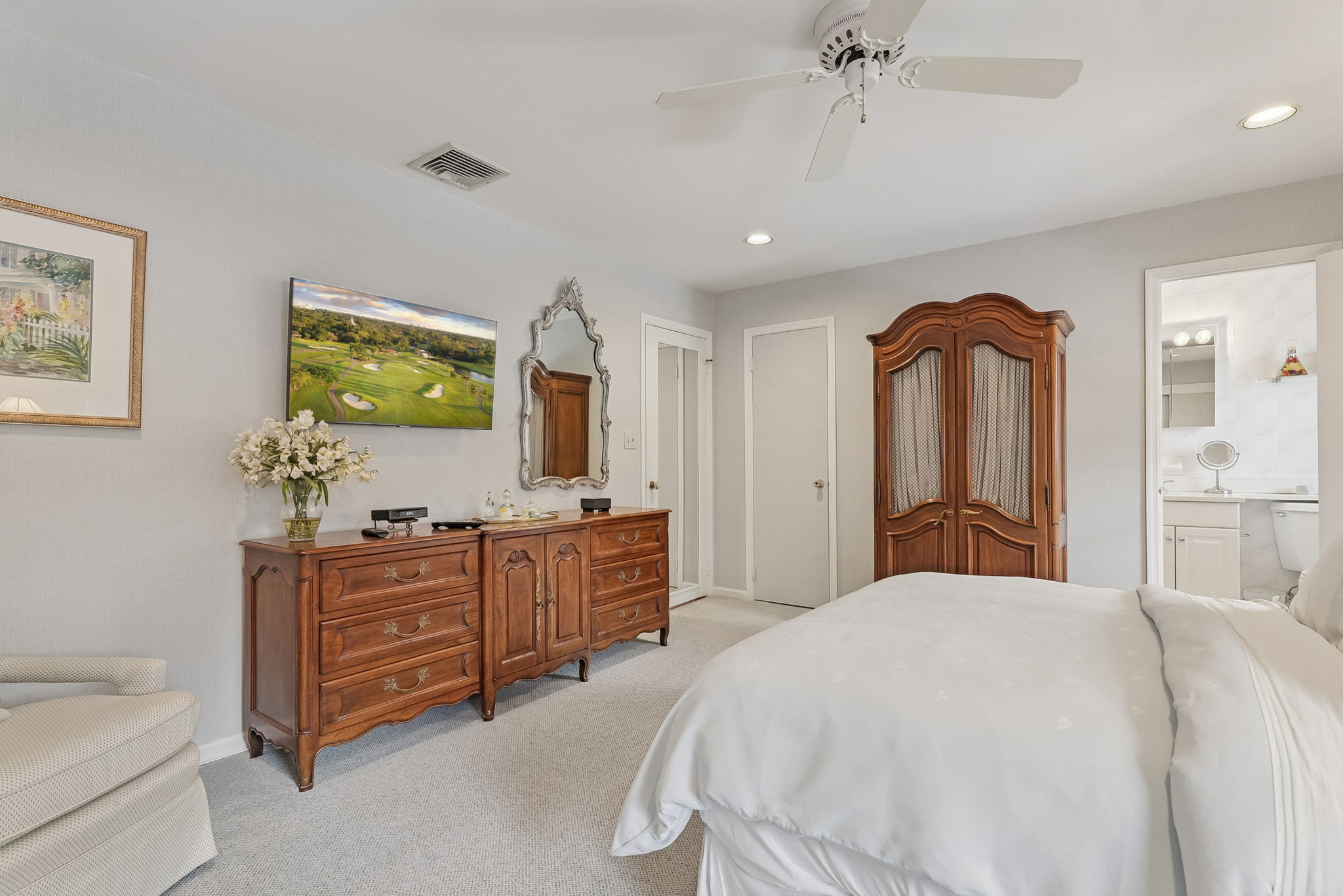 68 East Sherbrooke Parkway 