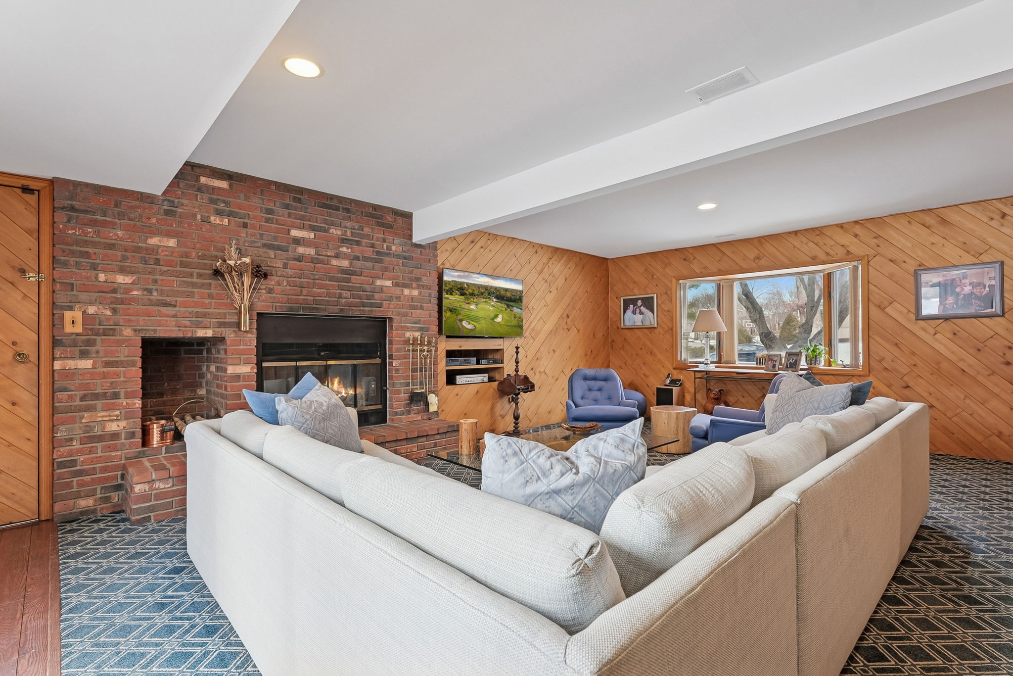 68 East Sherbrooke Parkway 