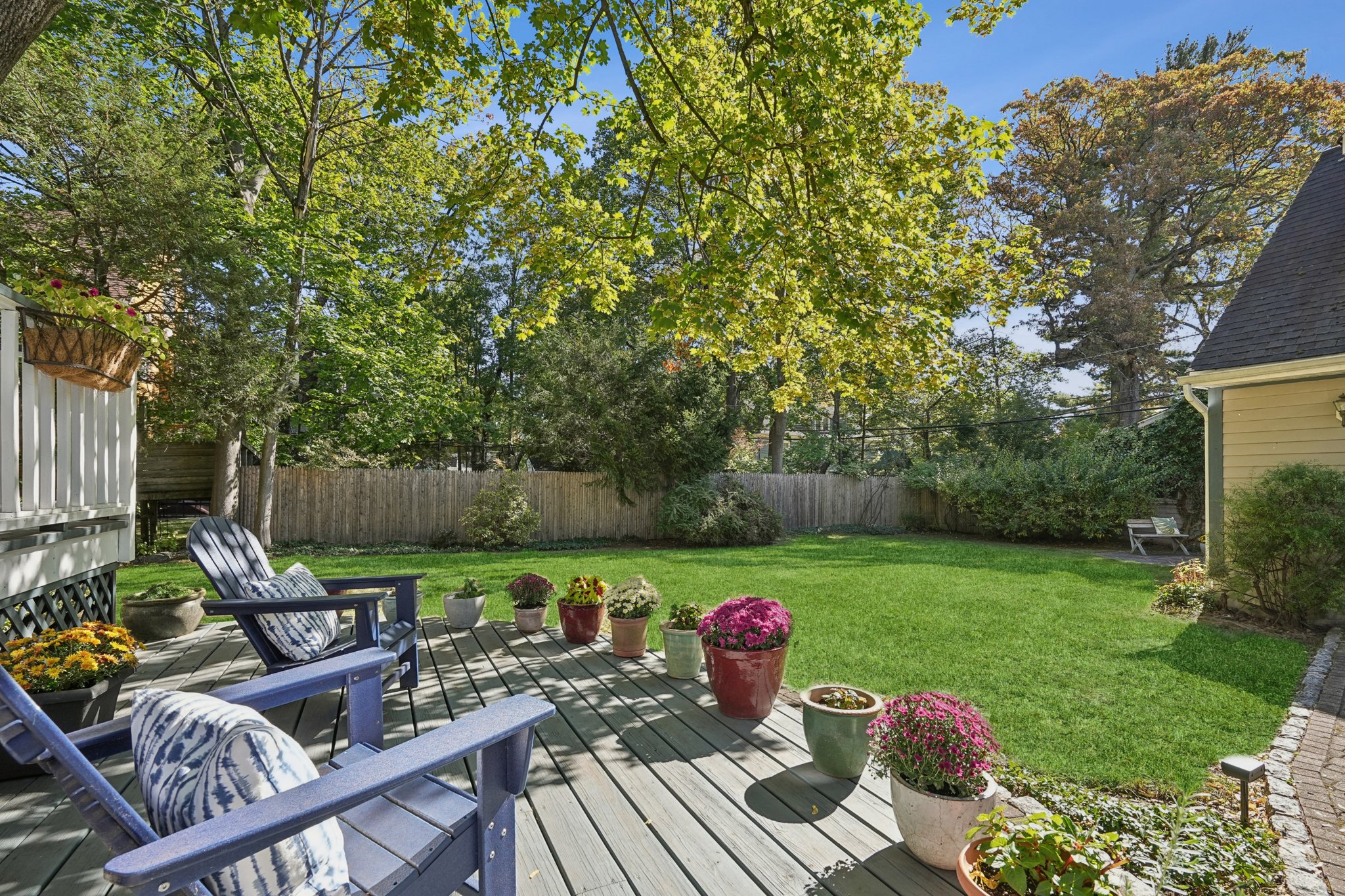 200 Inwood Avenue 