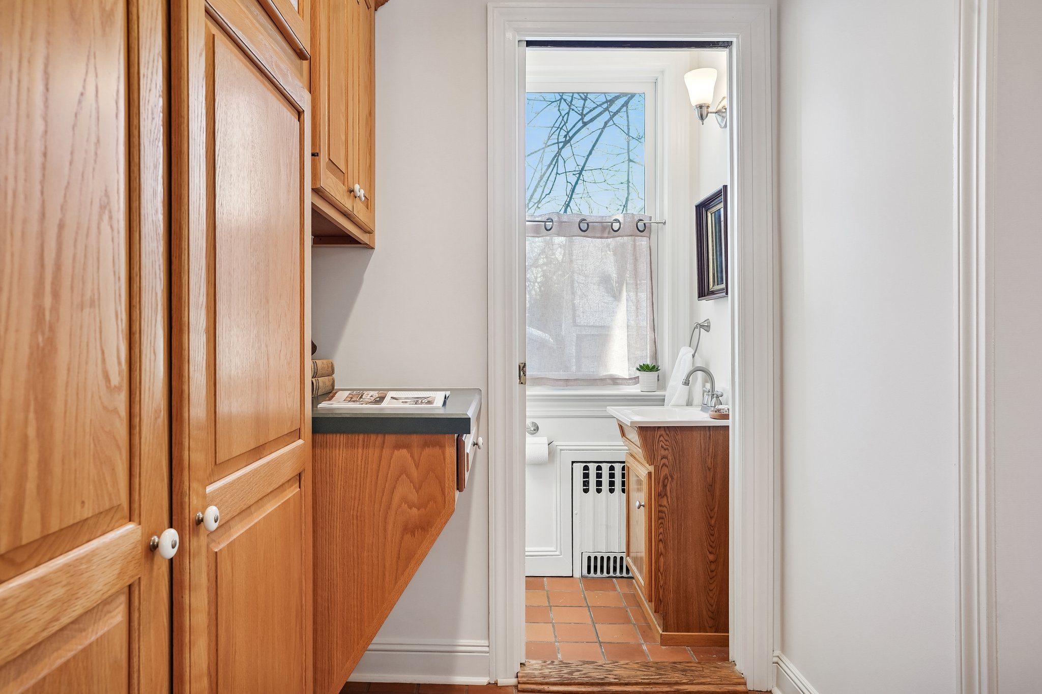 200 Inwood Avenue 