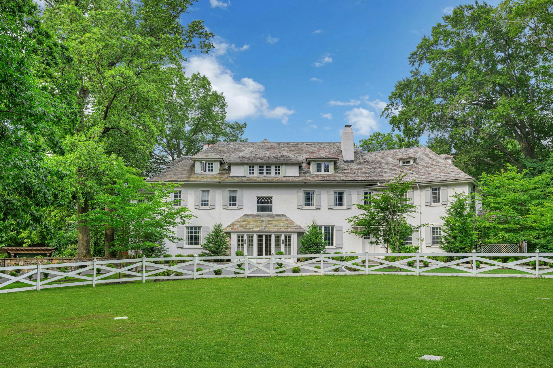 60 Wildwood Avenue 