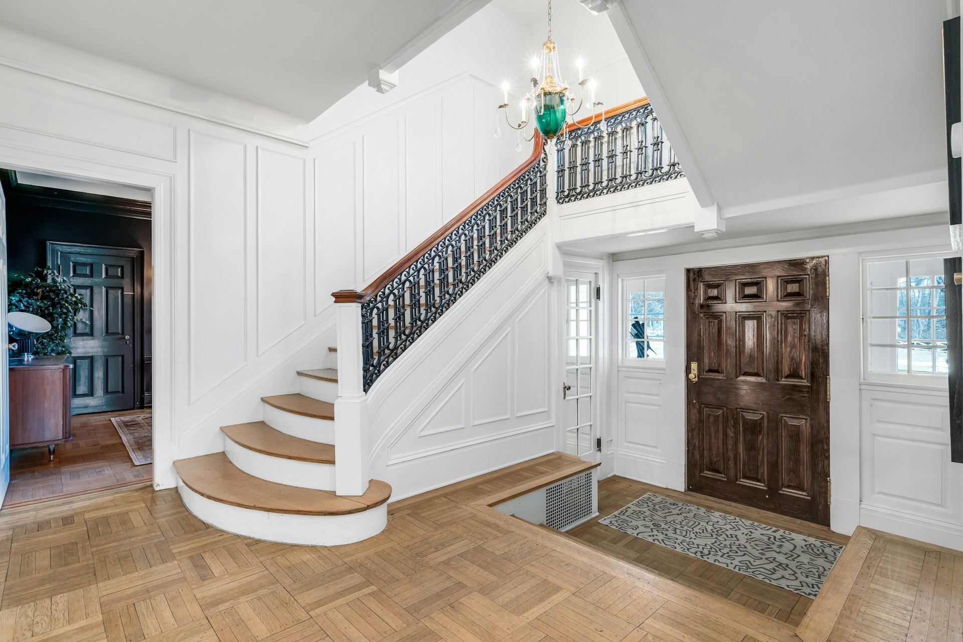 60 Wildwood Avenue 