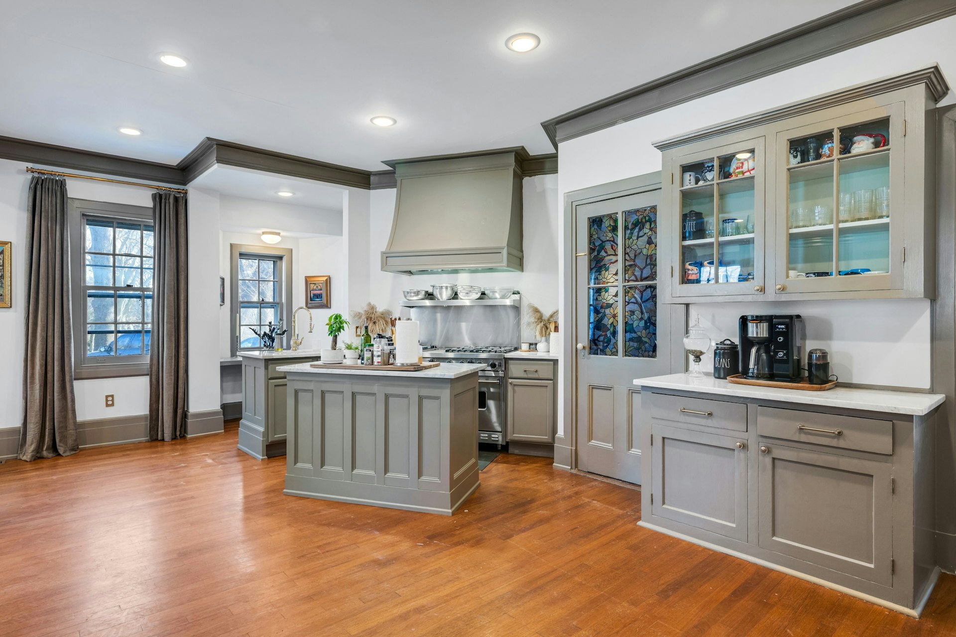 60 Wildwood Avenue 