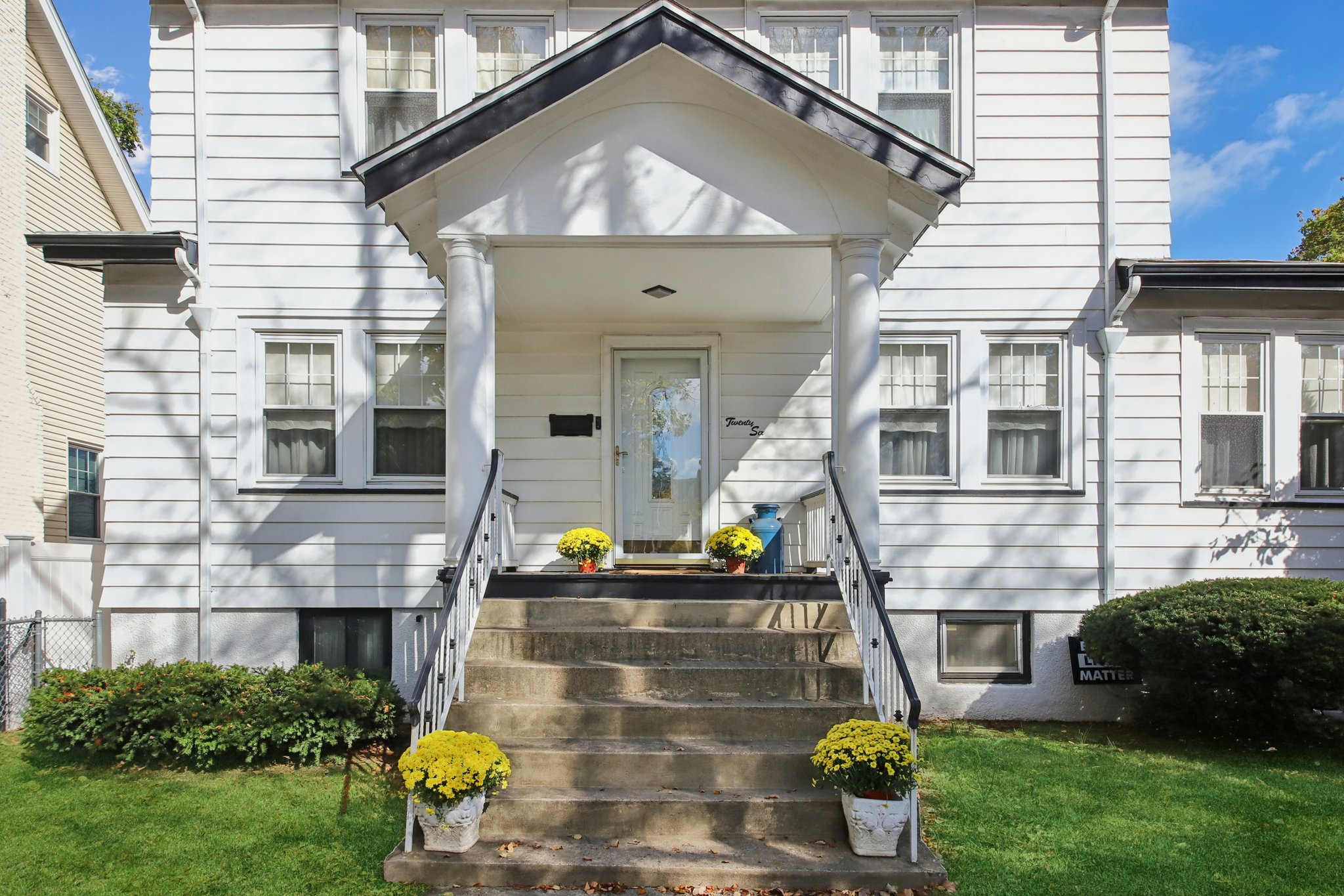 26 Lafayette Avenue 