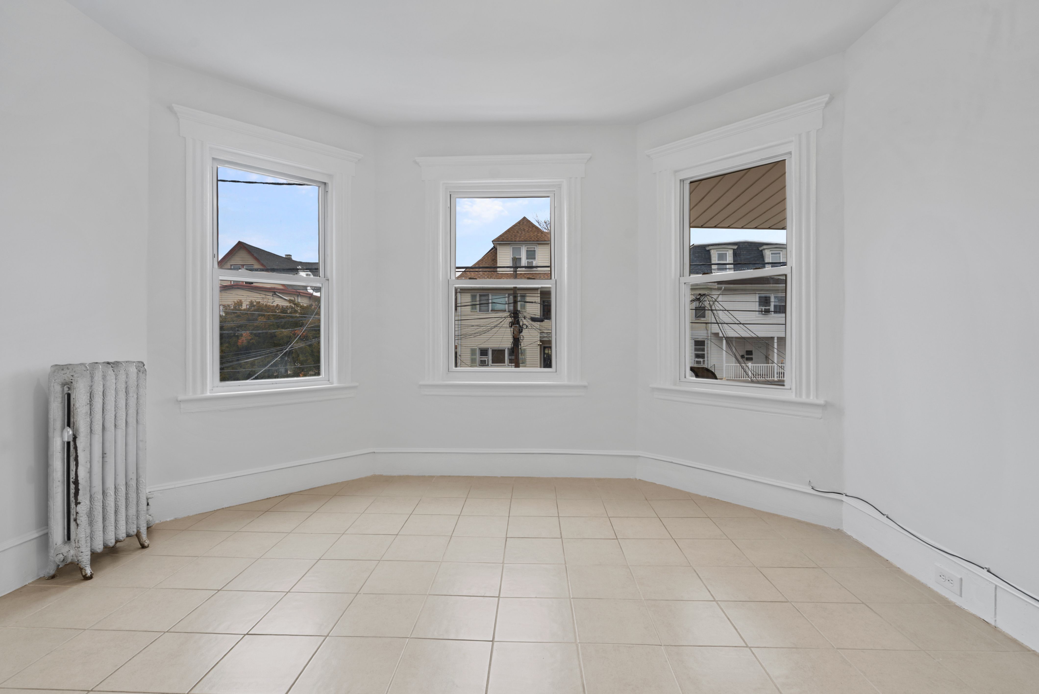 315 E 18th St Unit# 2