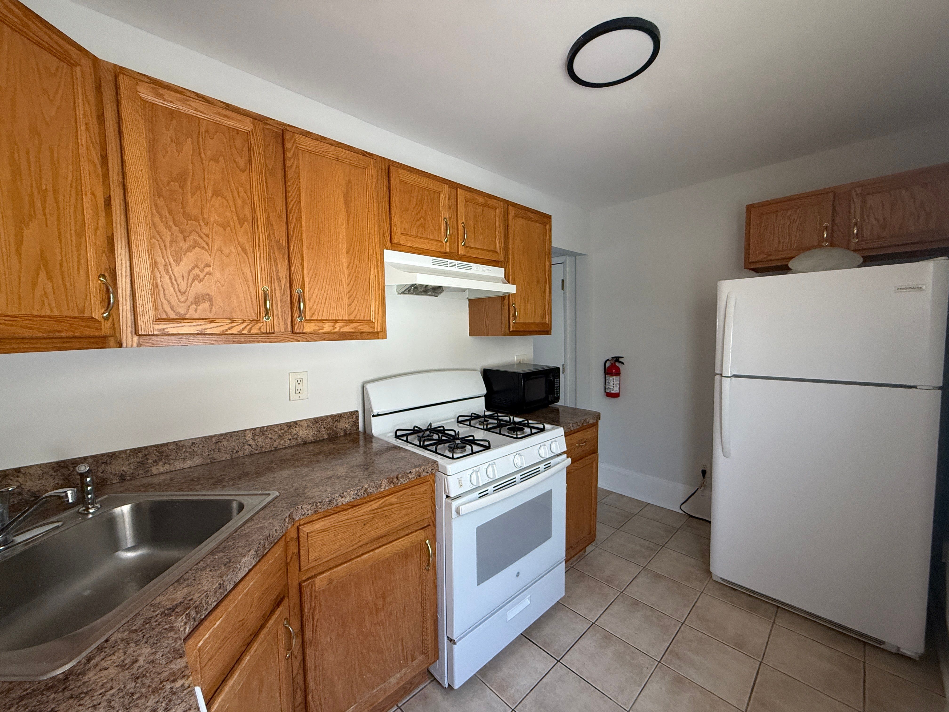 44-46 Gates Avenue Unit 2