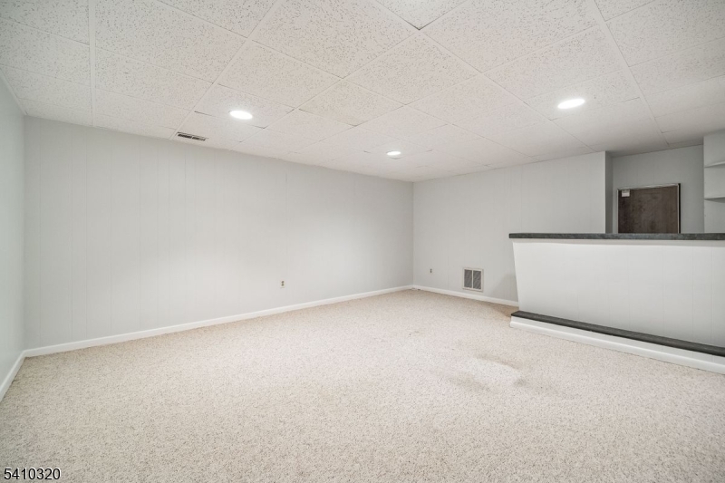 137 High Oaks Dr