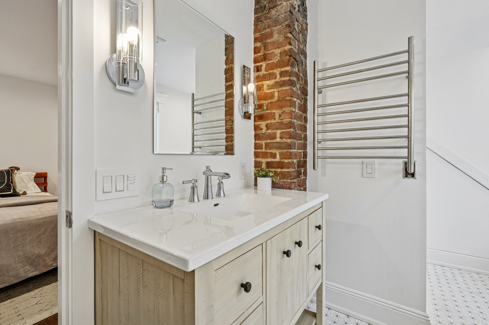 97 Montclair Avenue 