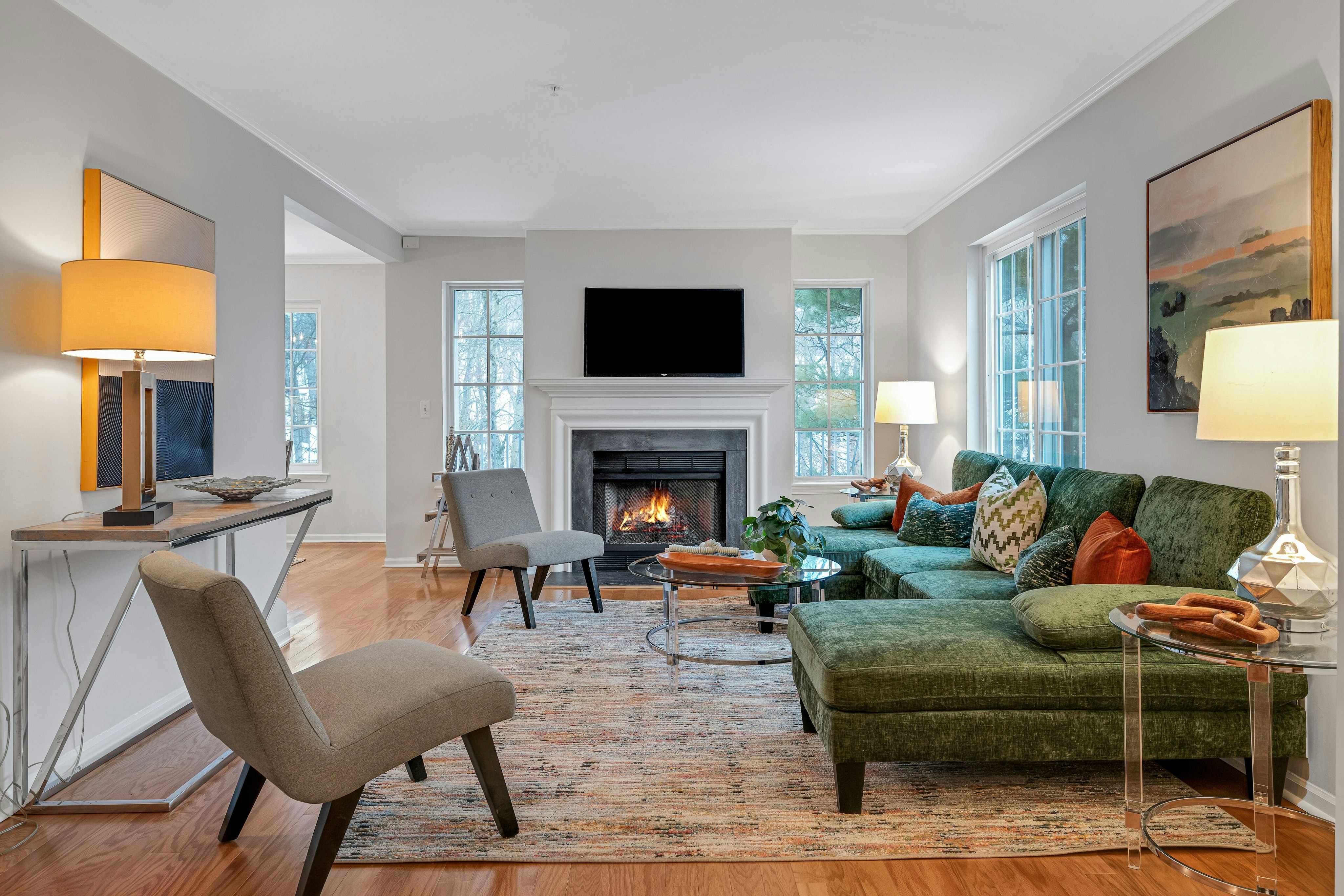 299 Riveredge Drive 