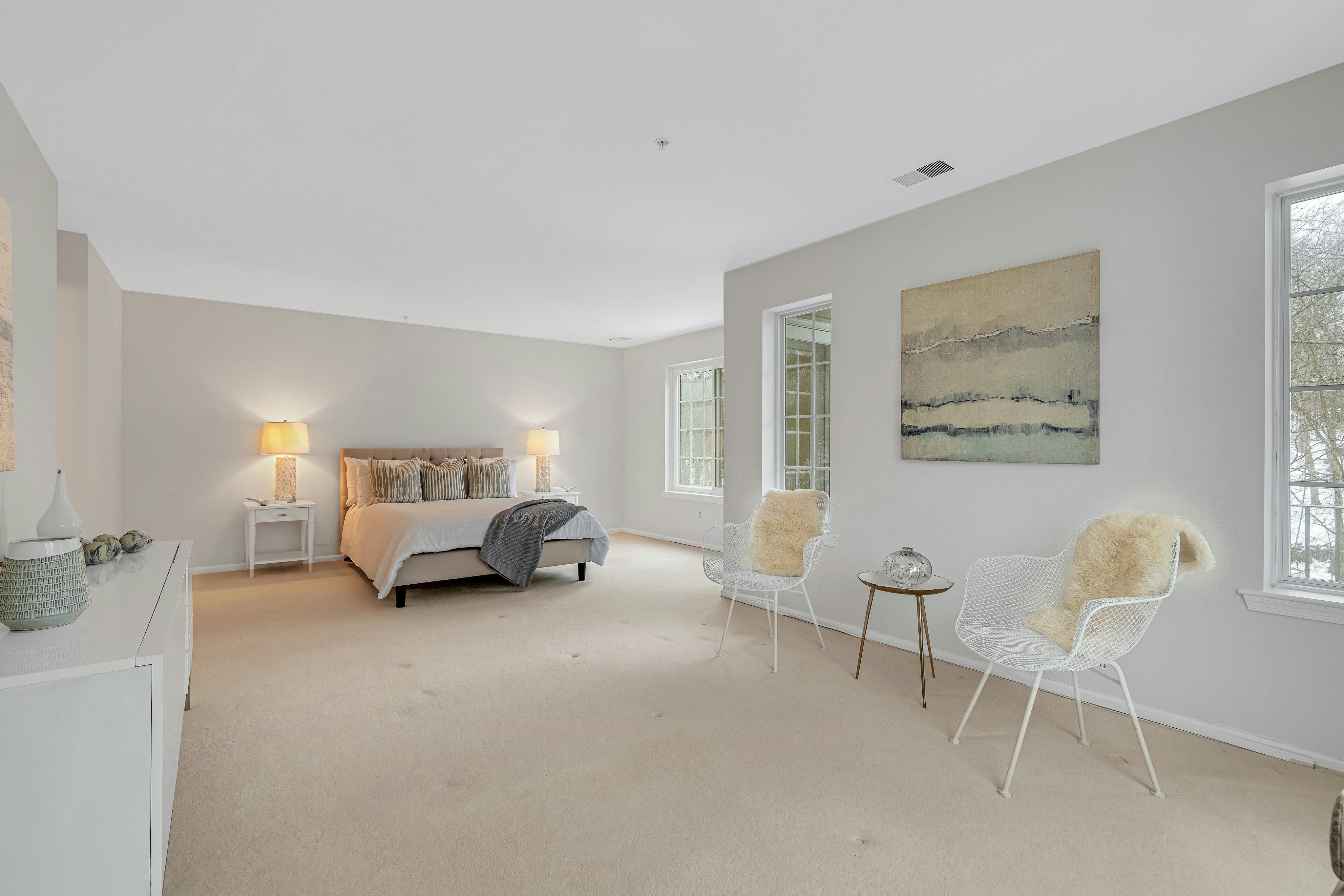 299 Riveredge Drive 