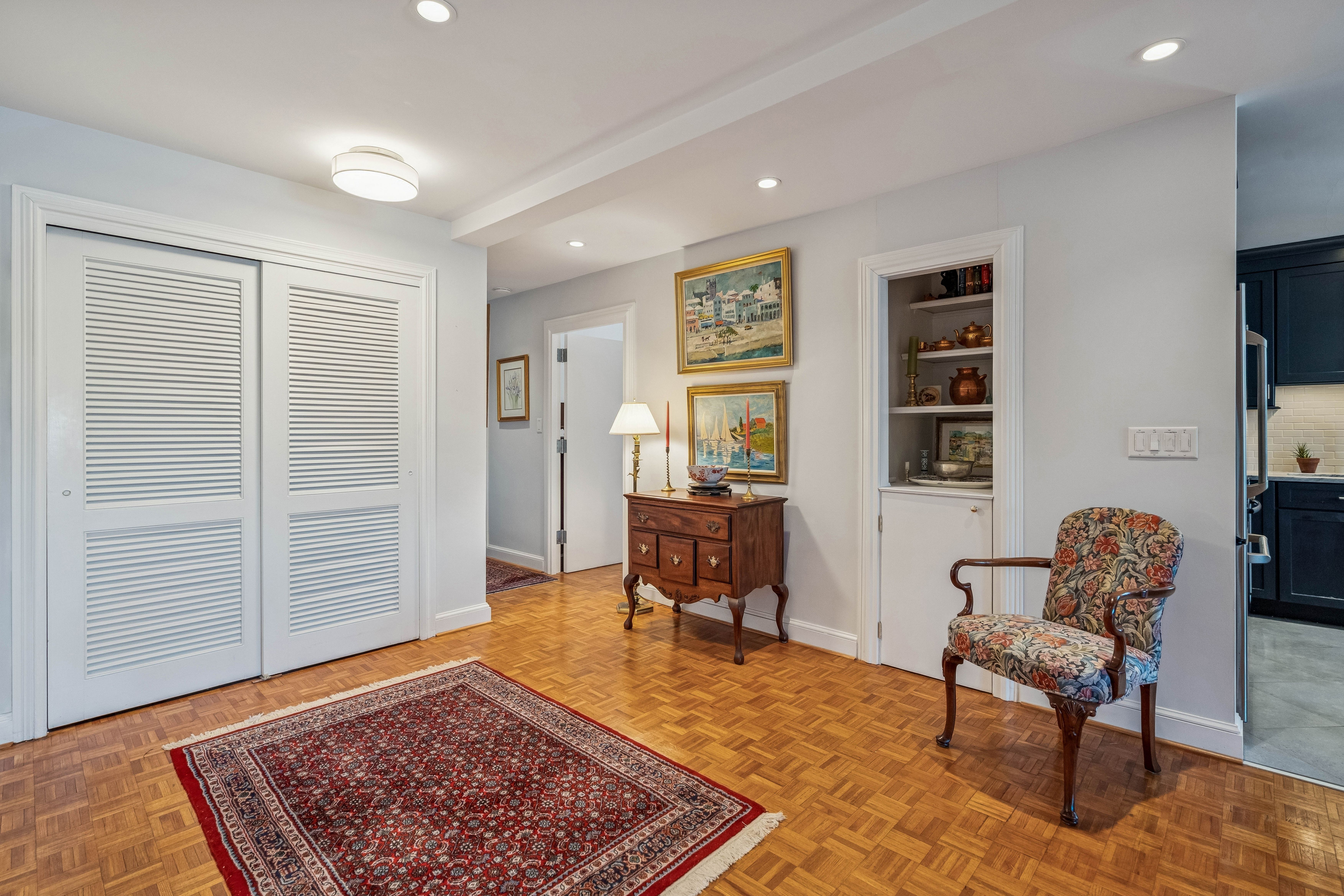 11 Euclid Avenue Unit 4D 