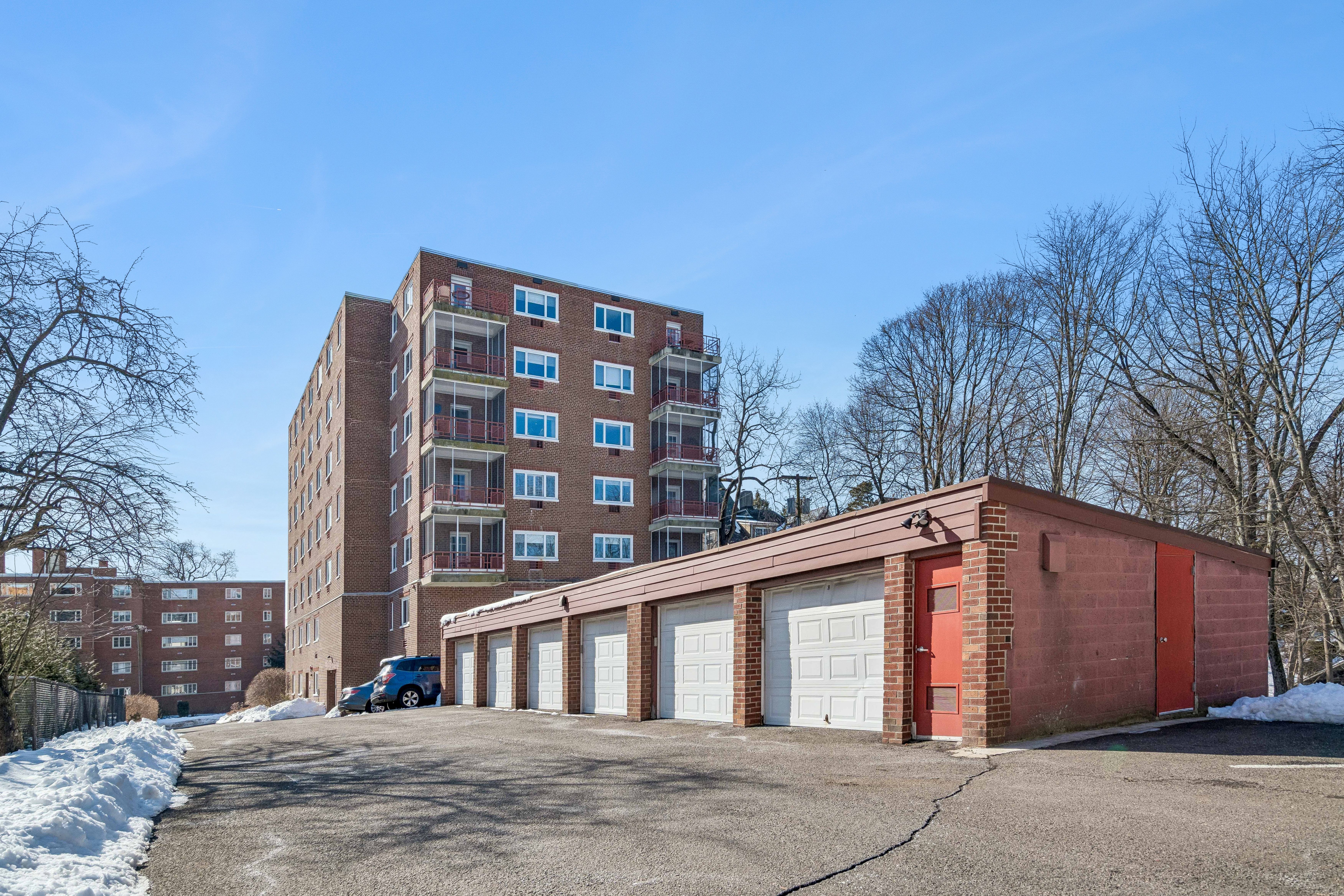 11 Euclid Avenue Unit 4D 