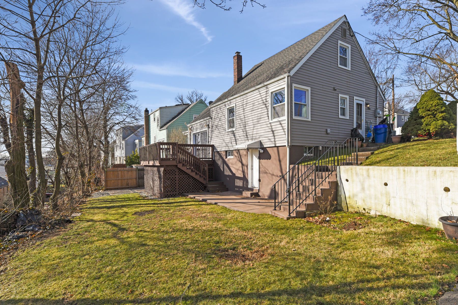 184 Bell Street 