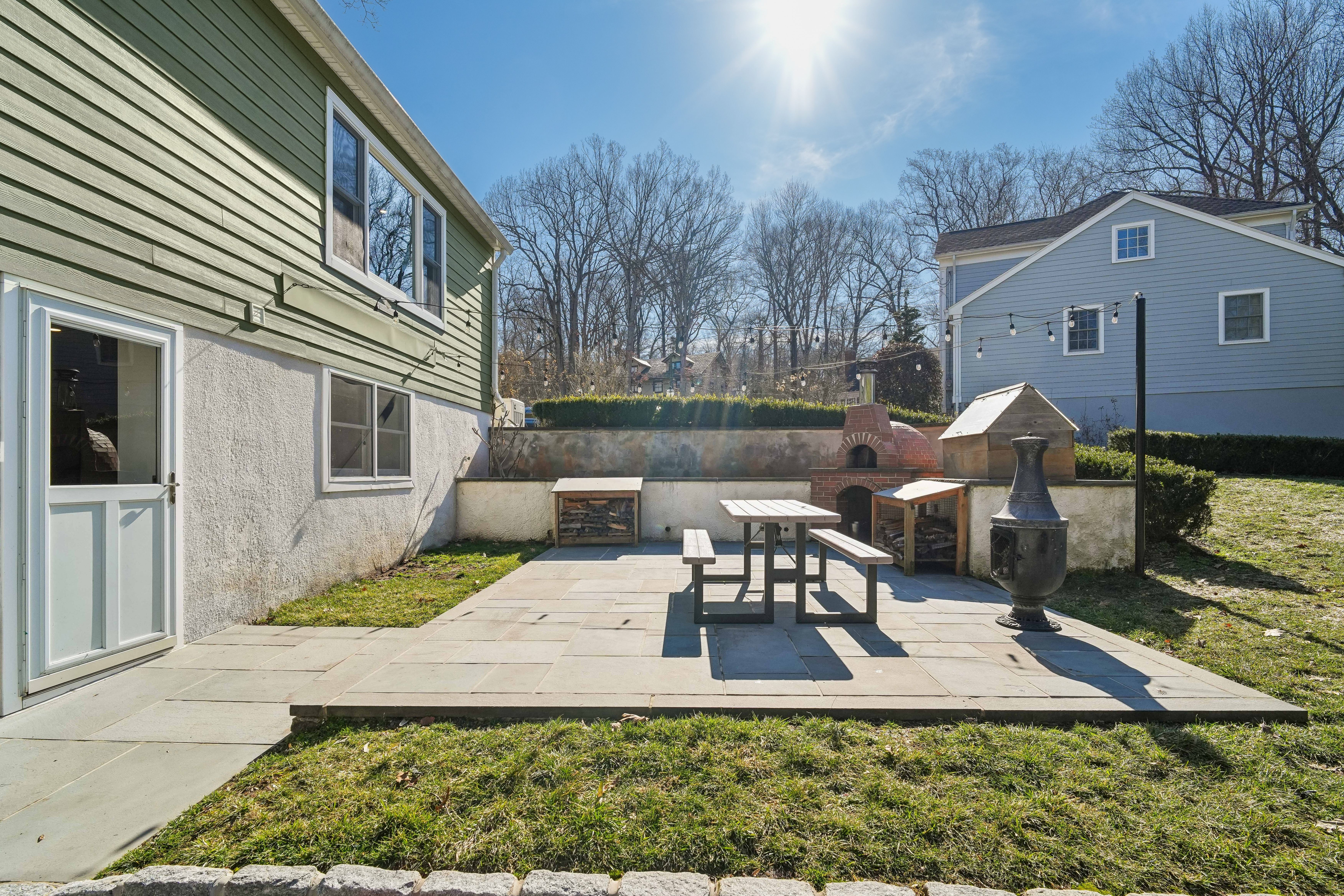 22 Brook Hollow Lane 