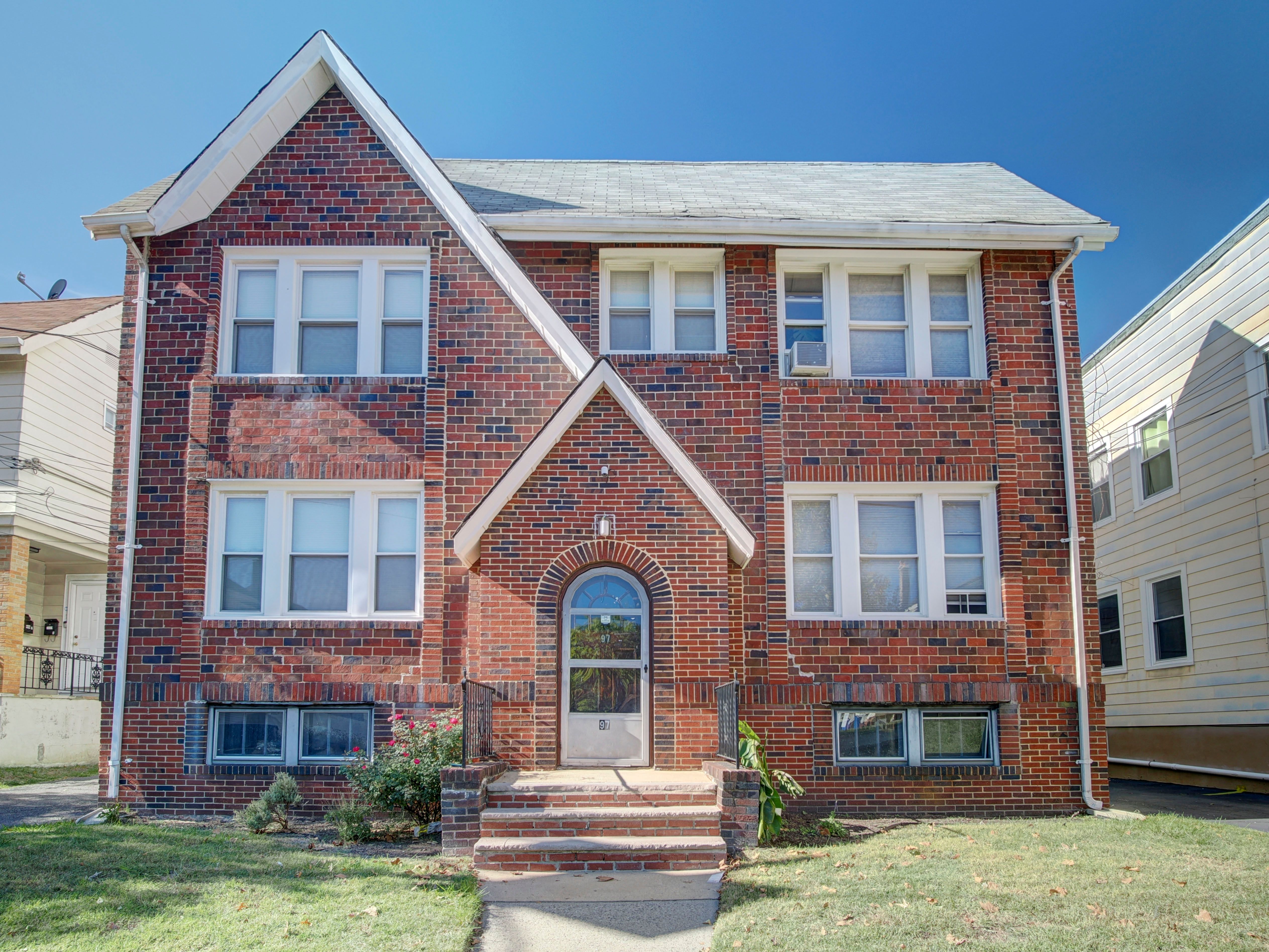 97 La France Avenue Apt 2