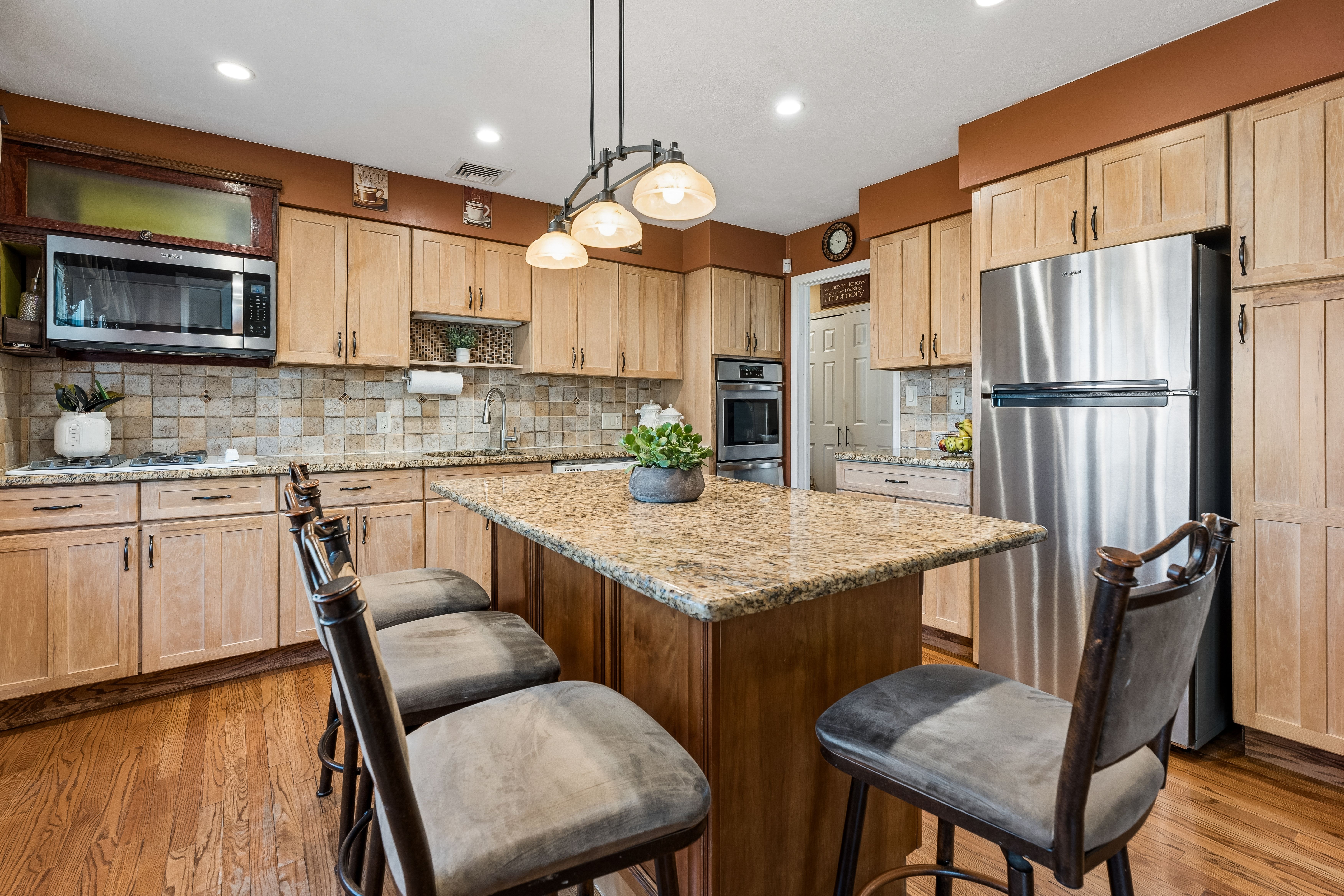36 Williamsburg Drive 