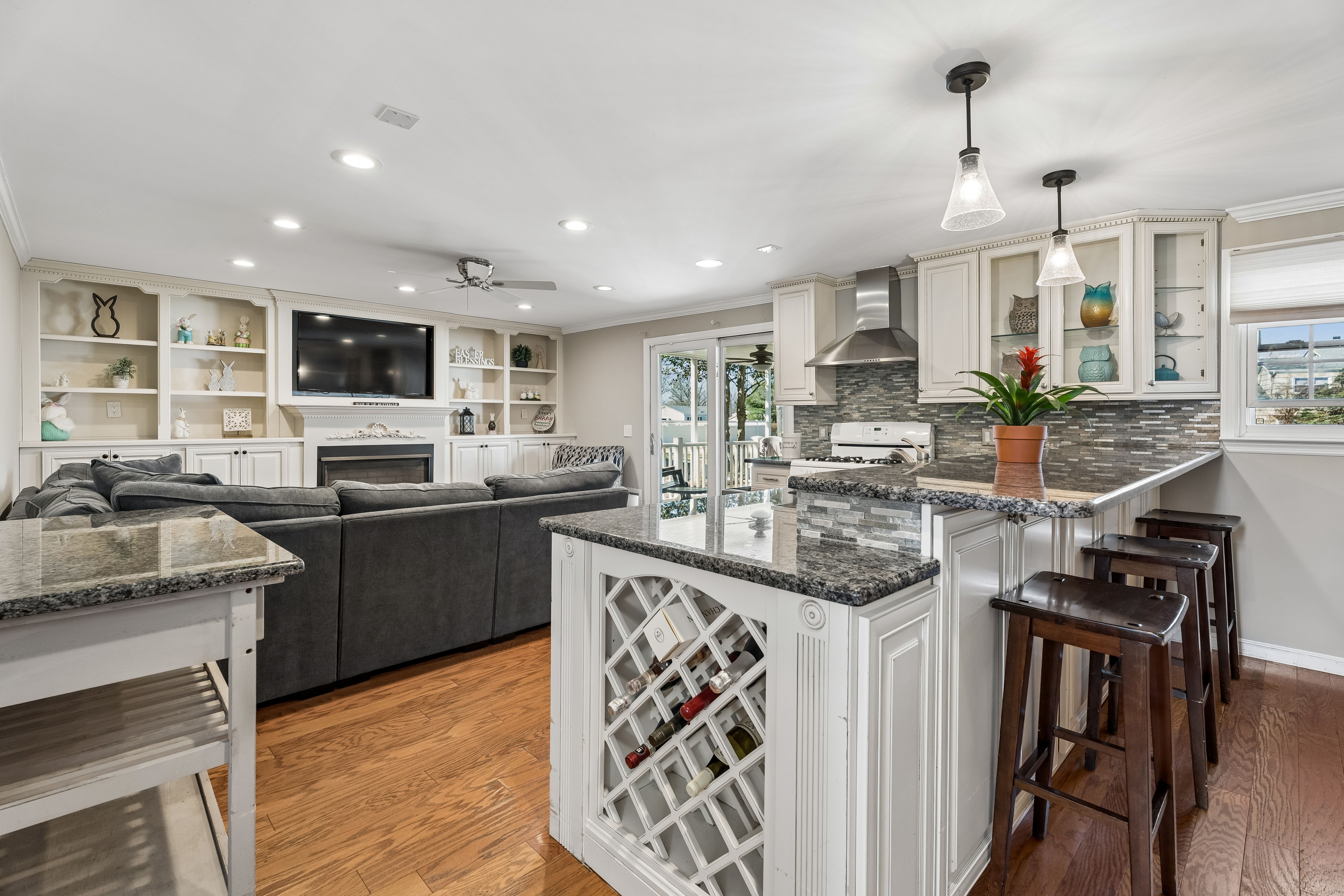 36 Williamsburg Drive 