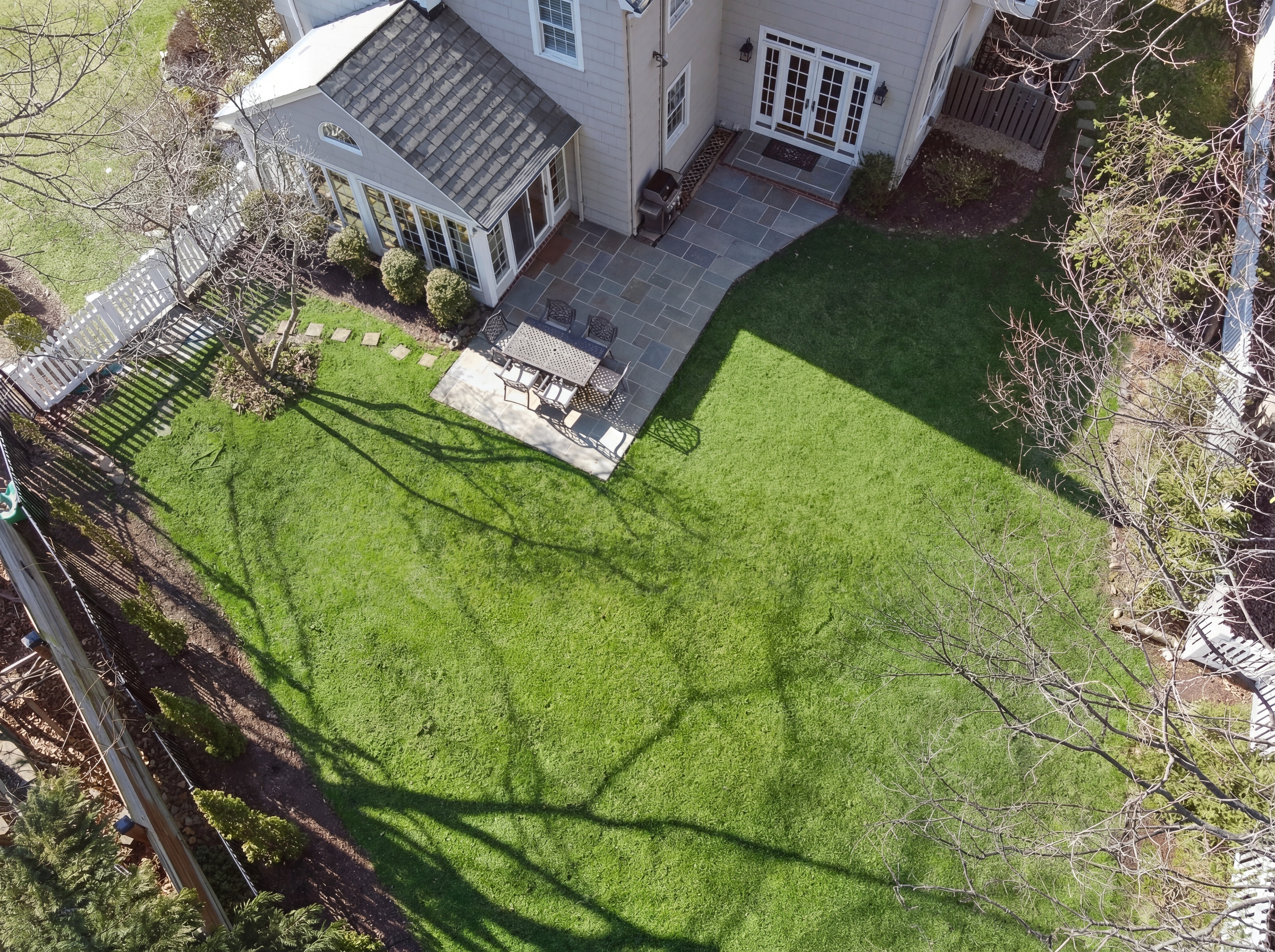 30 Colonial Way 