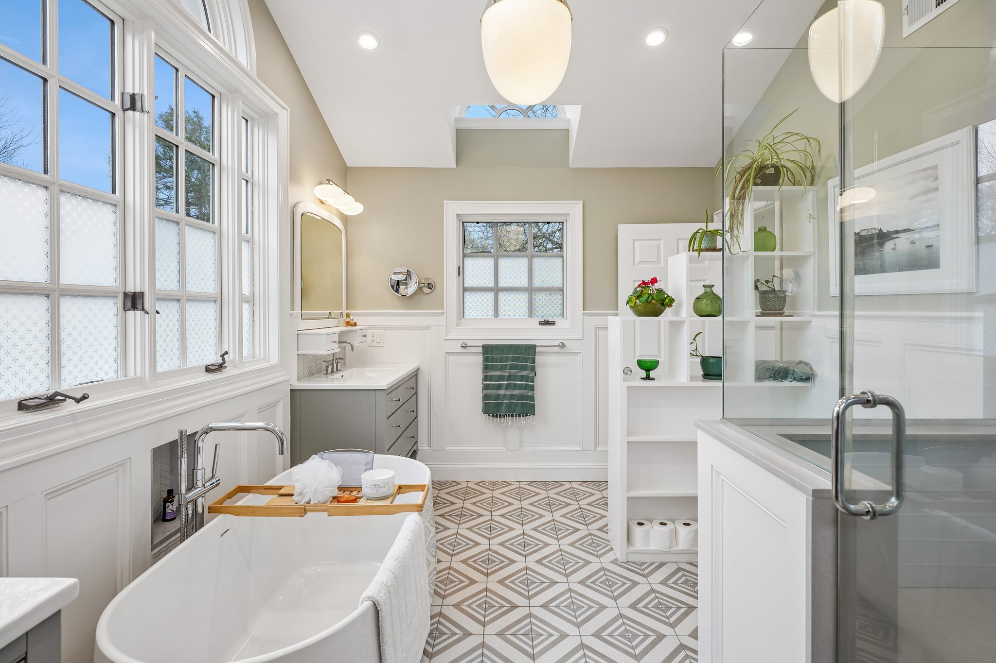 391 Upper Mountain Avenue 