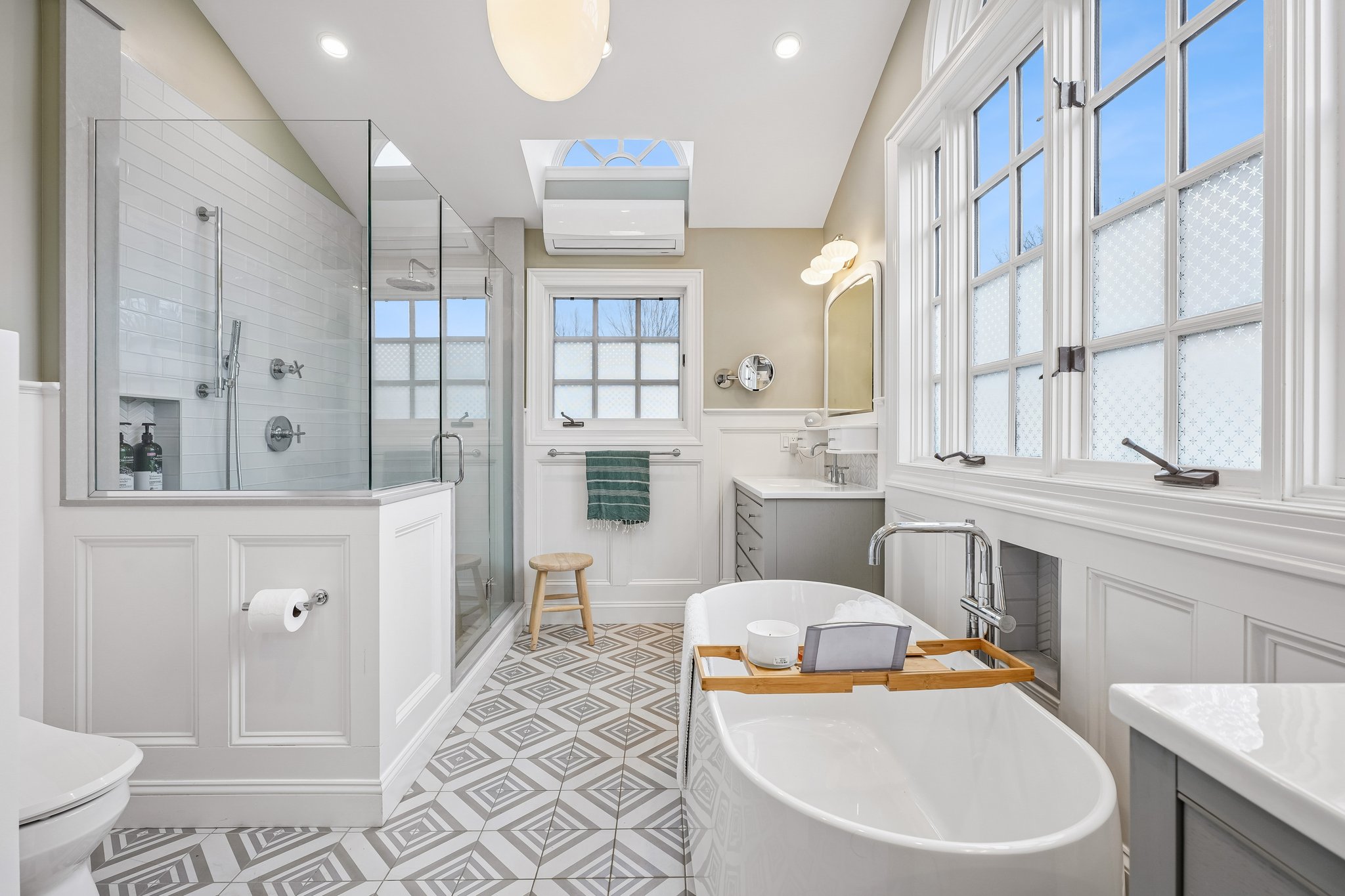 391 Upper Mountain Avenue 