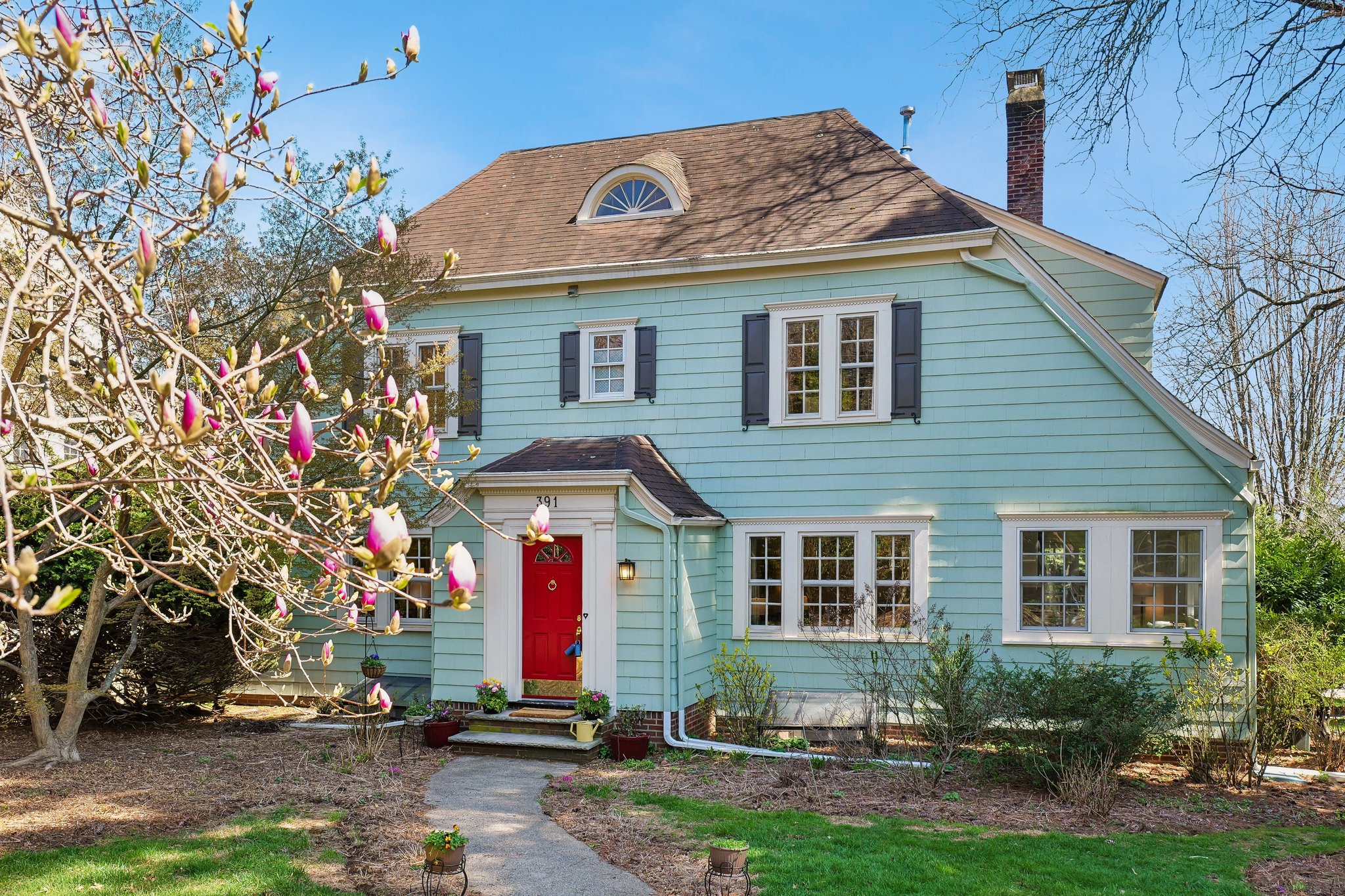 391 Upper Mountain Avenue 