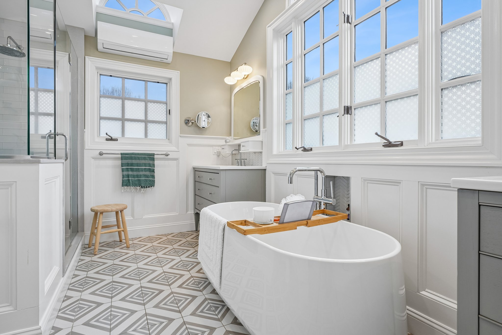 391 Upper Mountain Avenue 