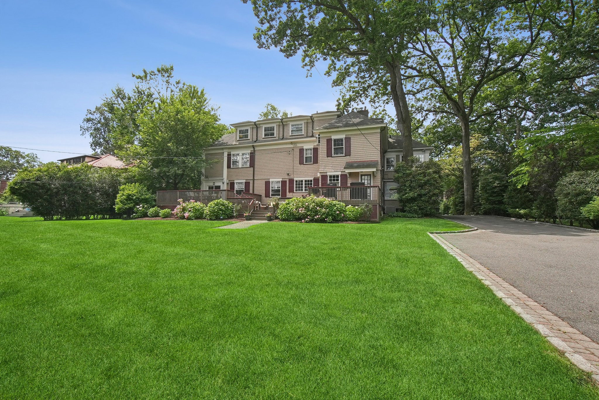 29 Hillcrest Road 