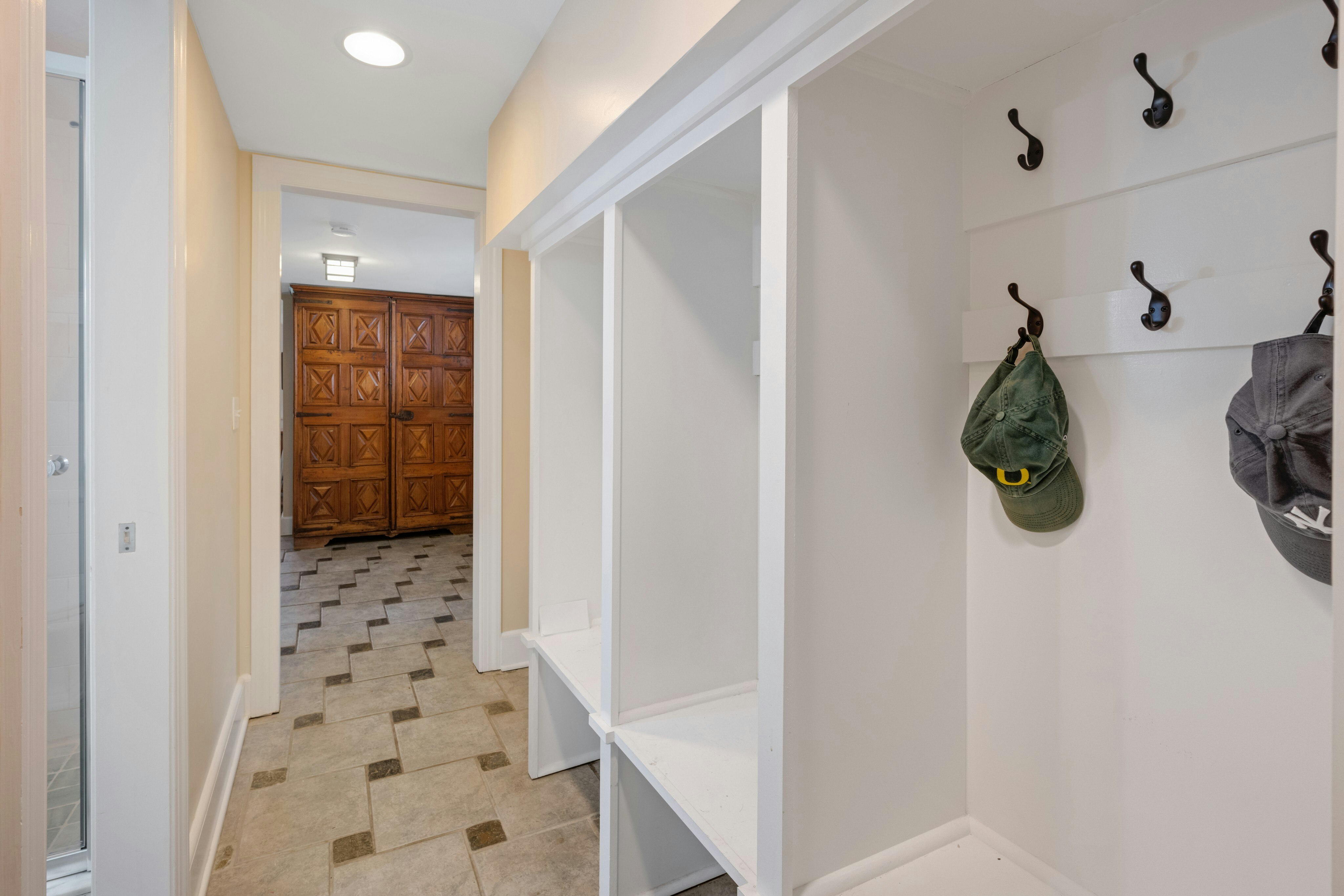 215 Kent Place Boulevard 